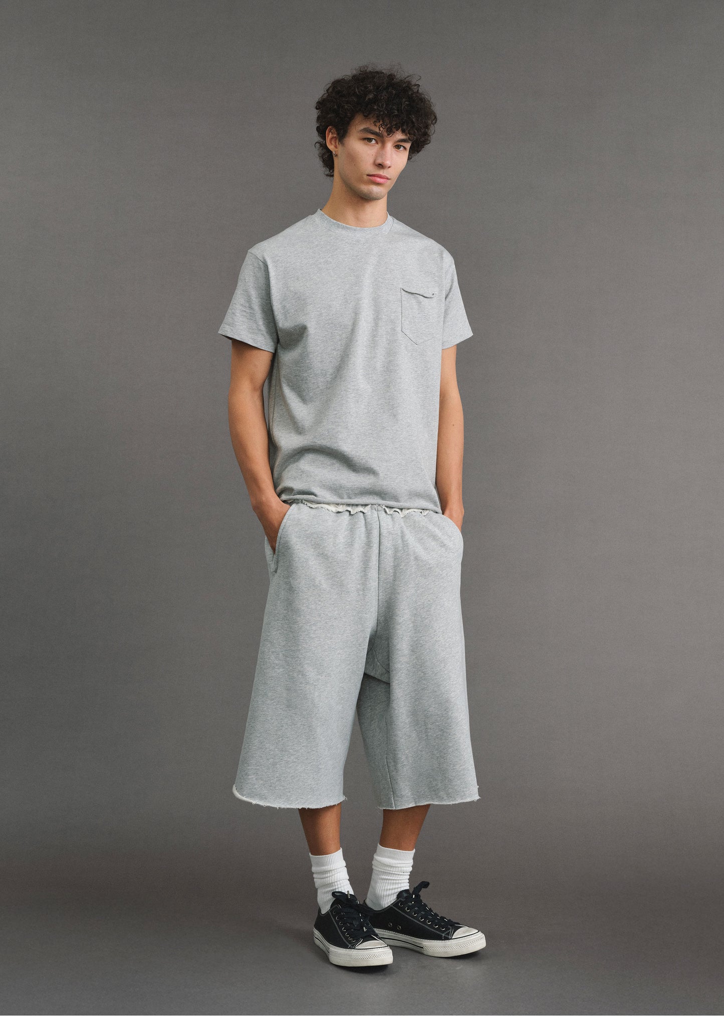 Vintage-Style Rolled Hem Crew Neck T-Shirt