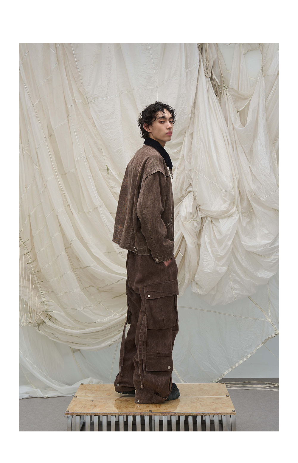 Washed multi-pocket bomber pants