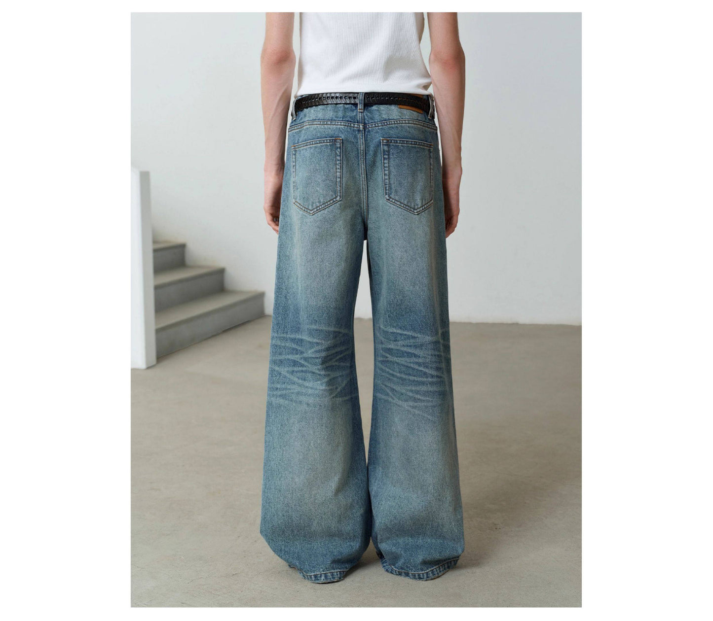Distressed Wash Jeans