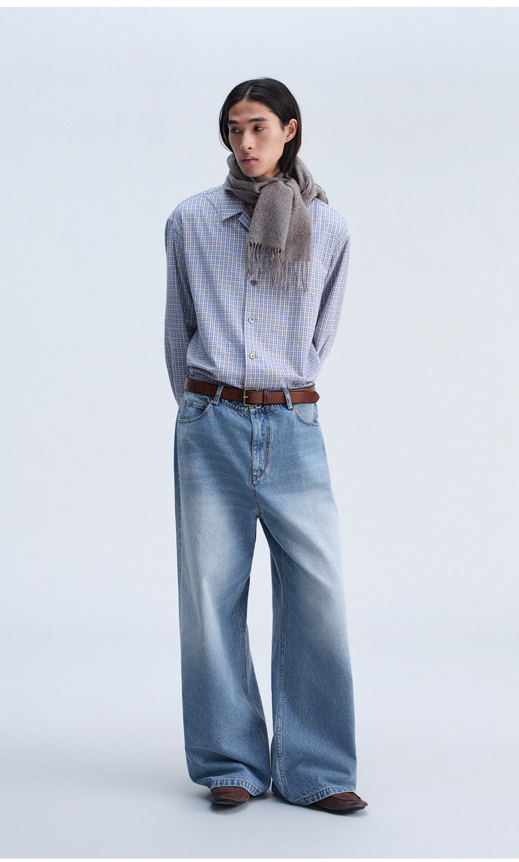 Casual Check Shirt with a Relaxed Fit