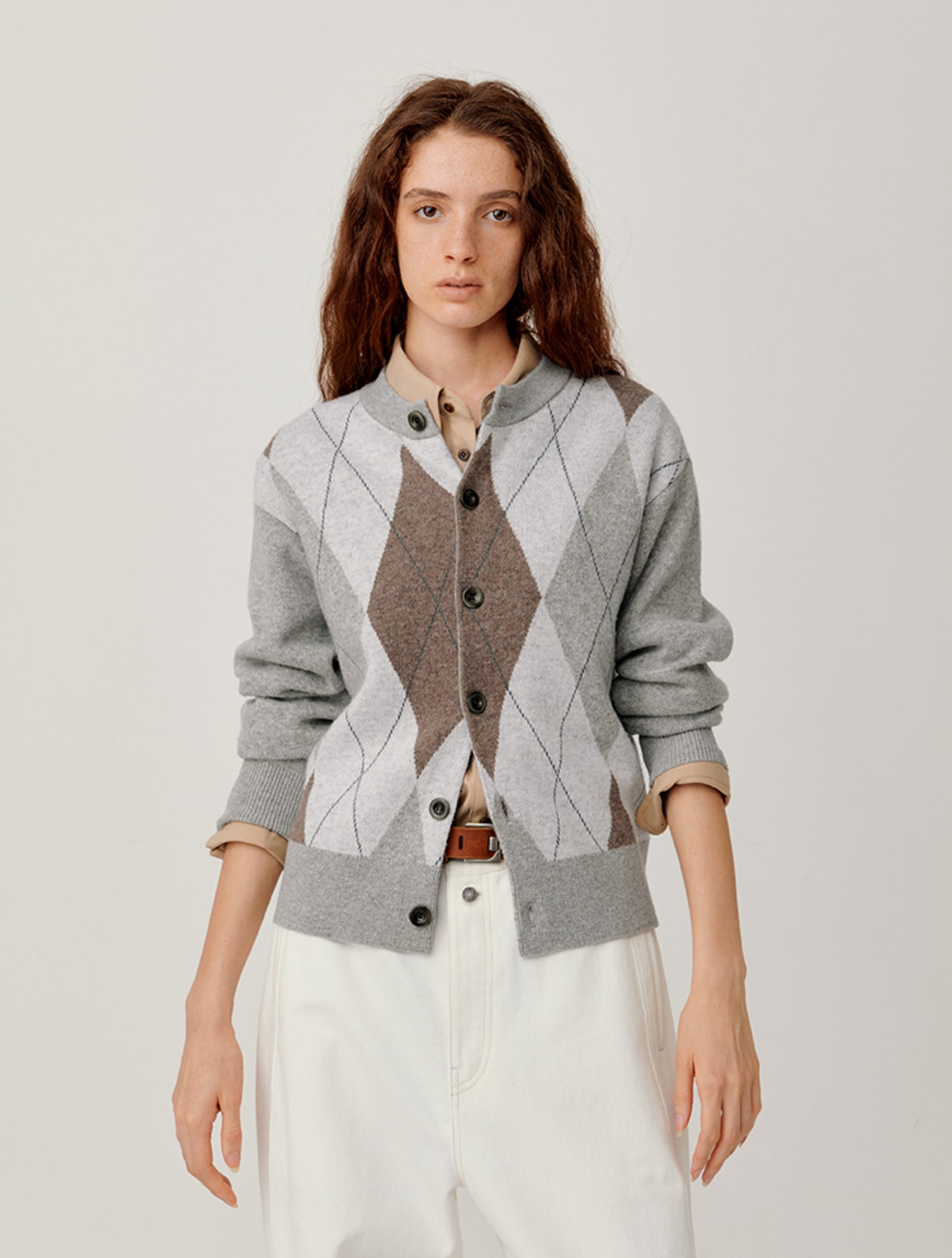 Loose round neck cardigan