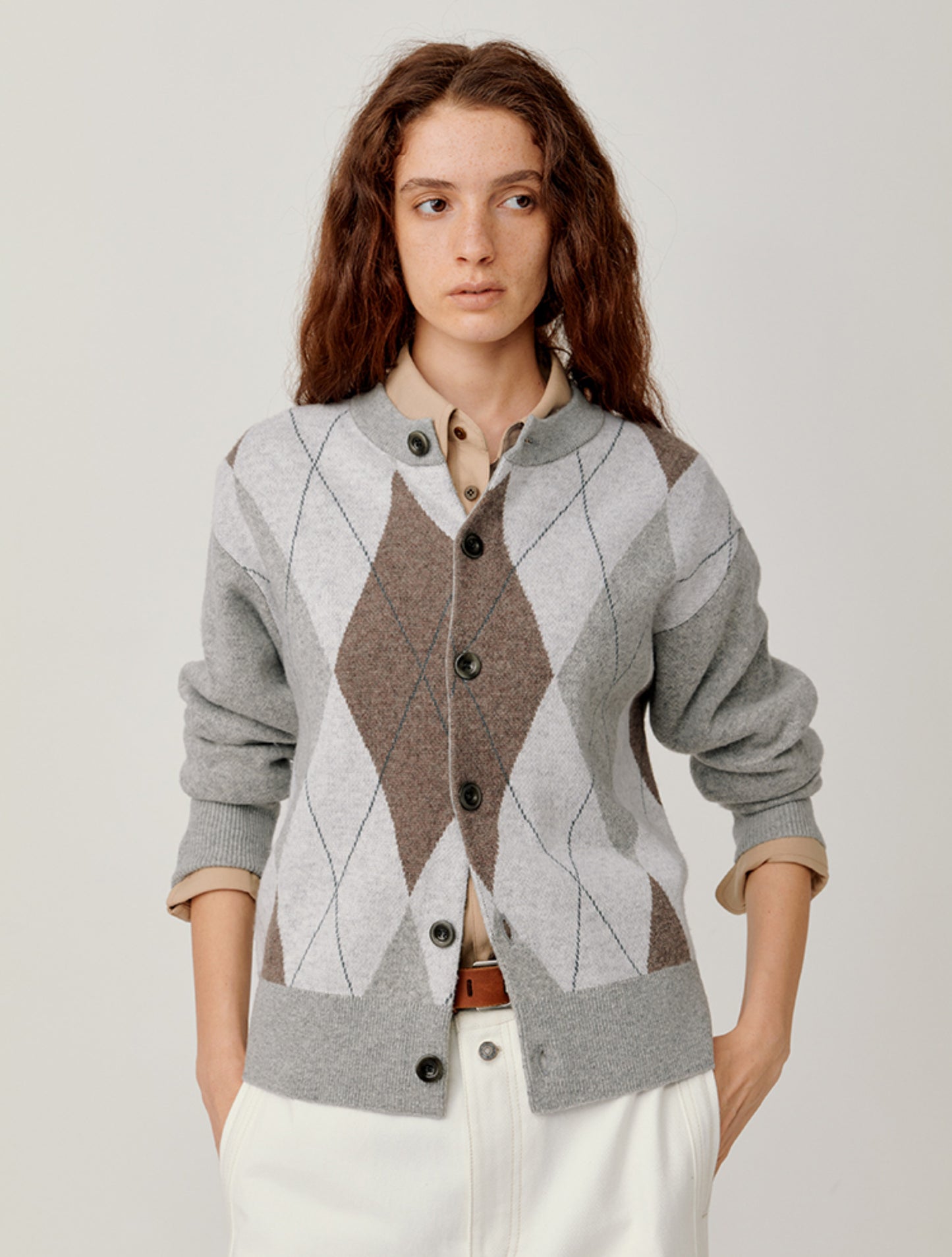 Loose round neck cardigan