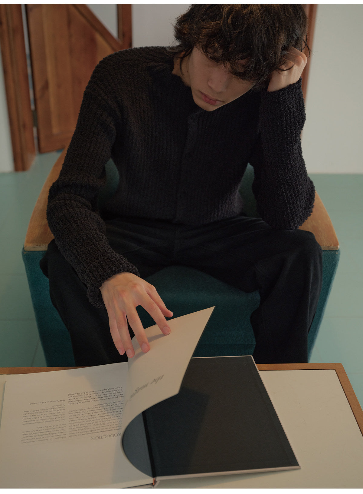 Stand-up Collar Cardigan