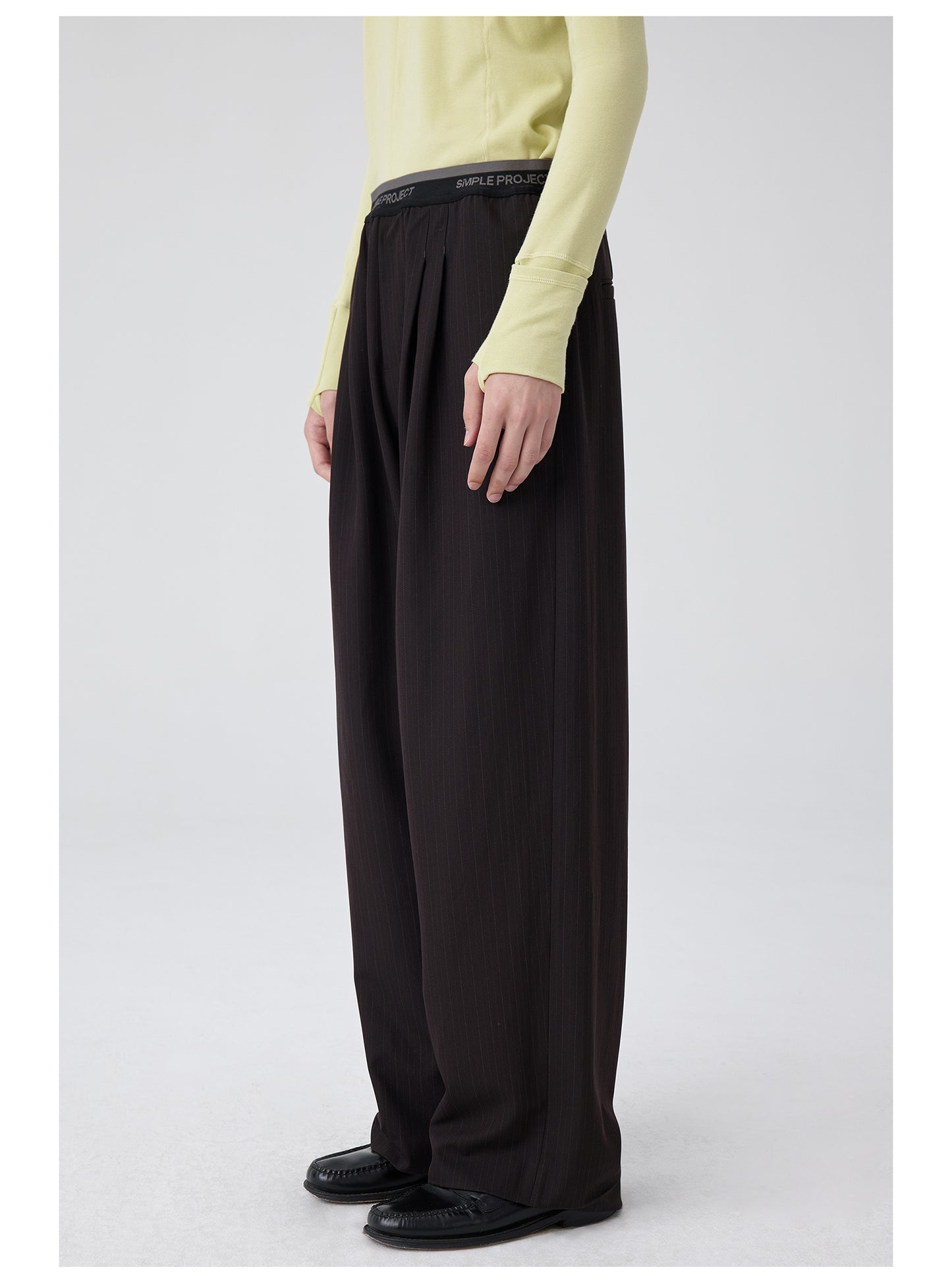 Logo Waistband Pleated Pants