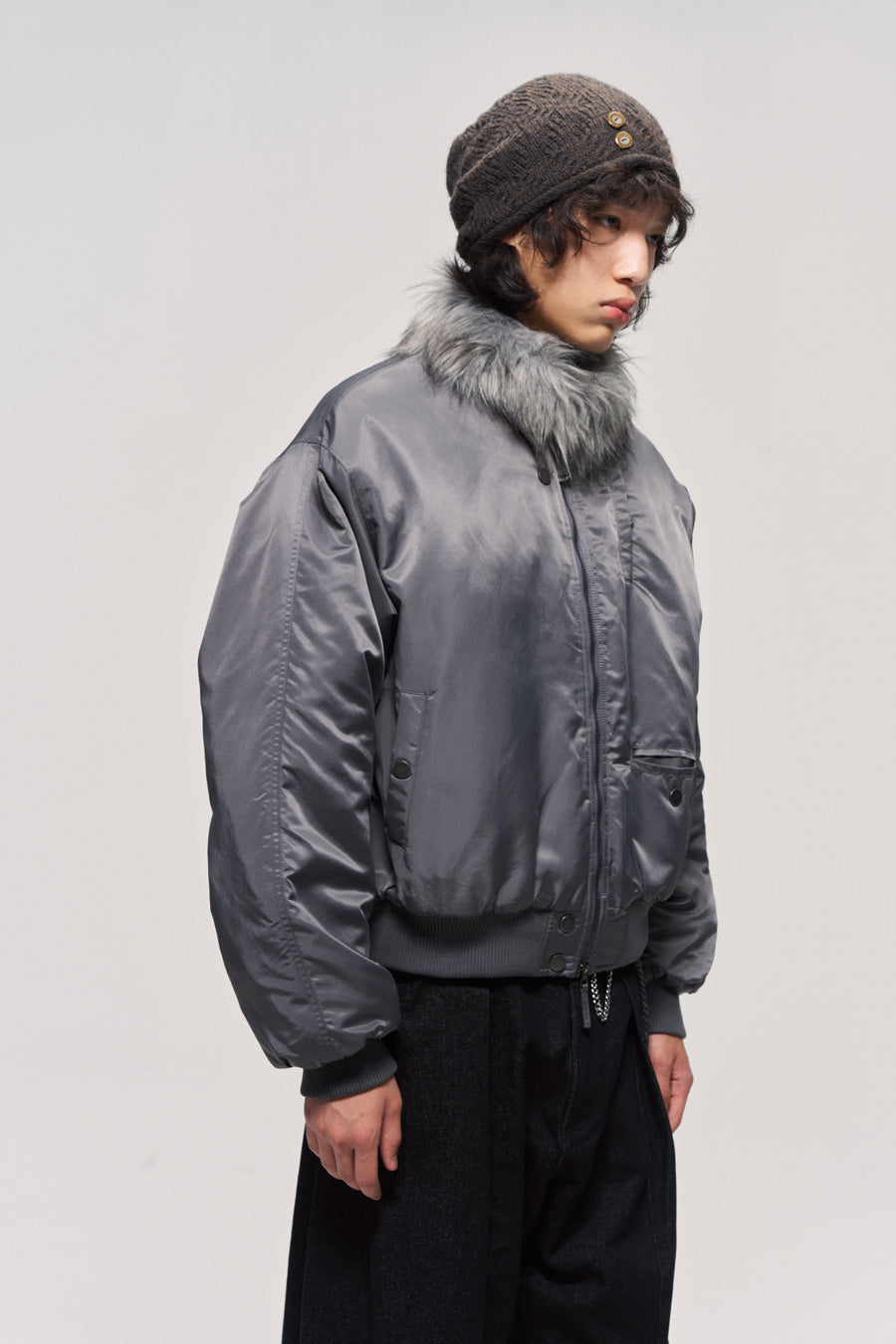 Fur collar bomber jacket