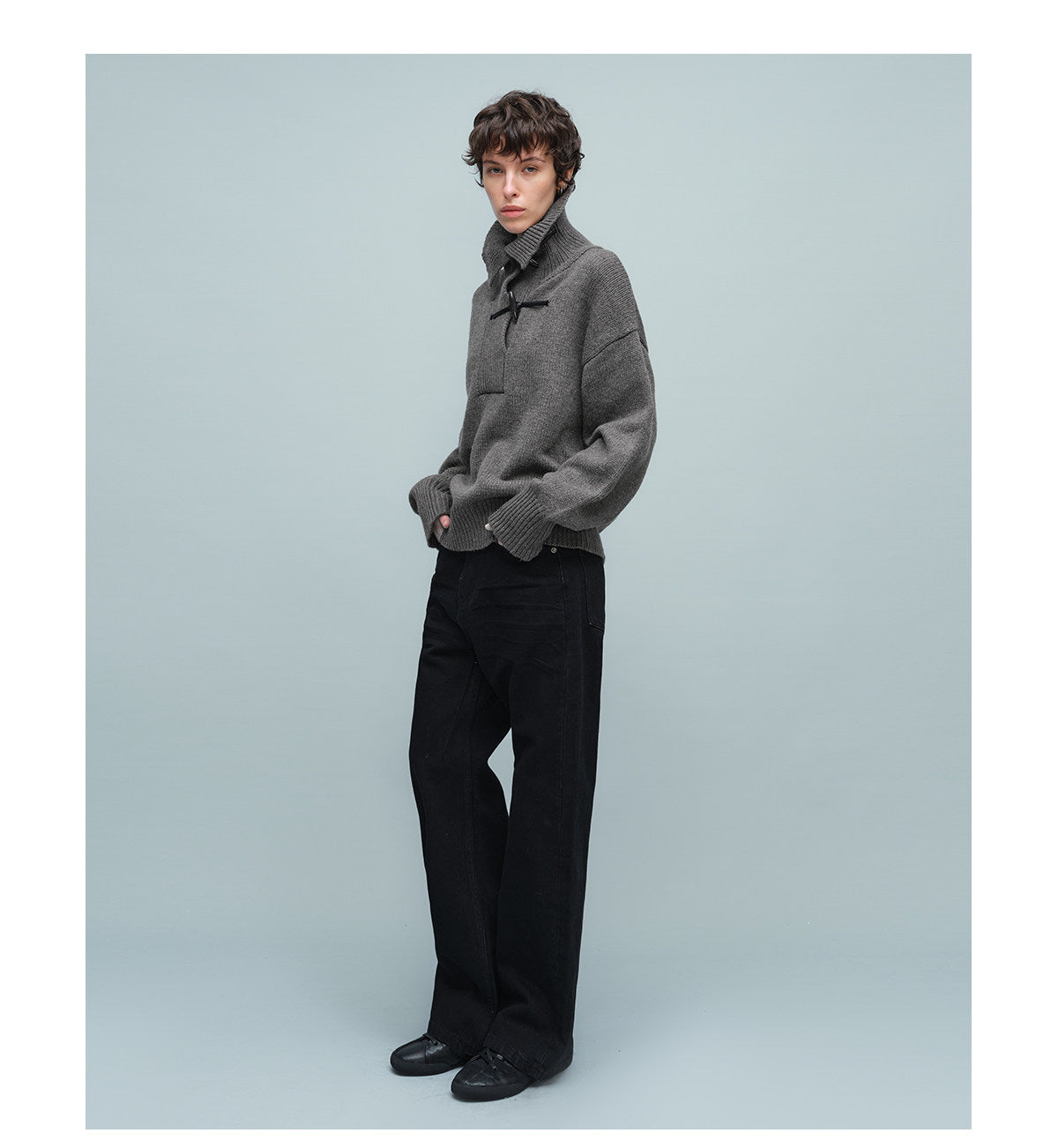 Heavyweight Half-Open Front Sweater