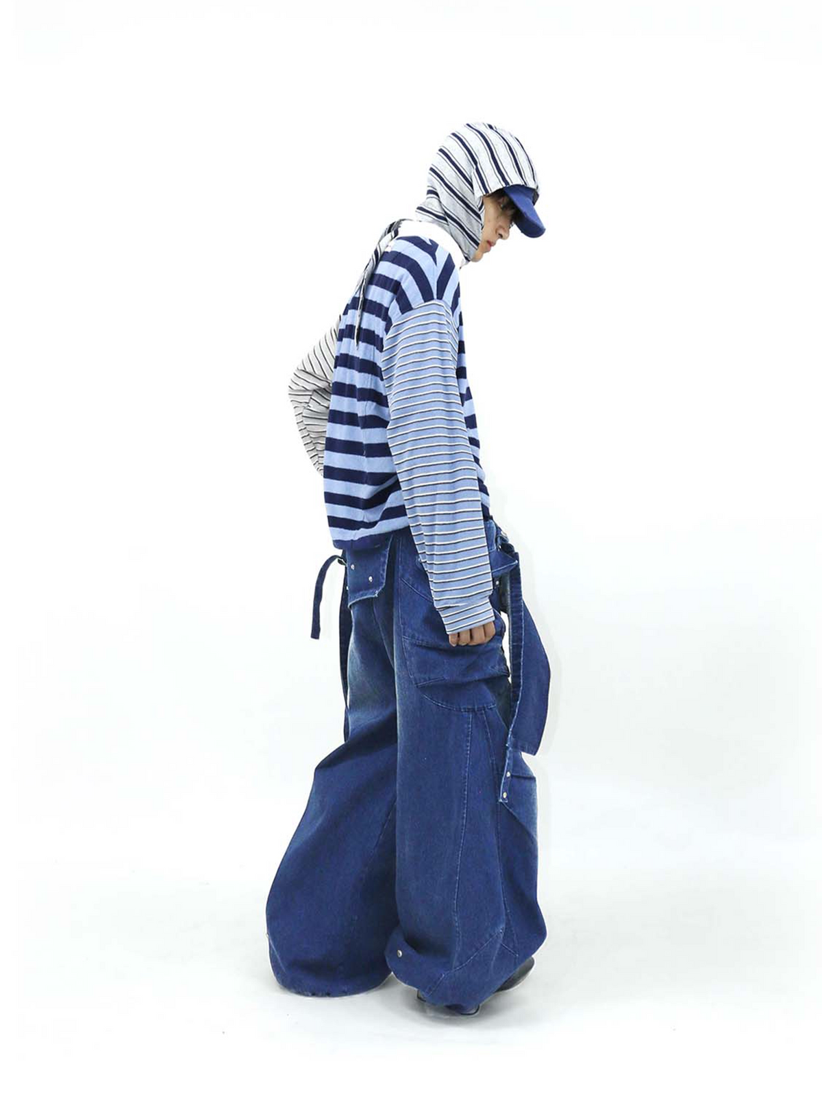 Versatile Denim Pants with a Removable Strap