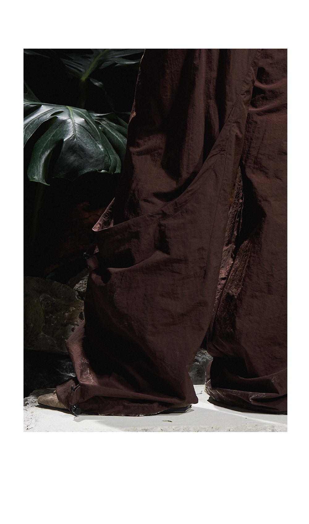 6-pocket drawstring nylon pants