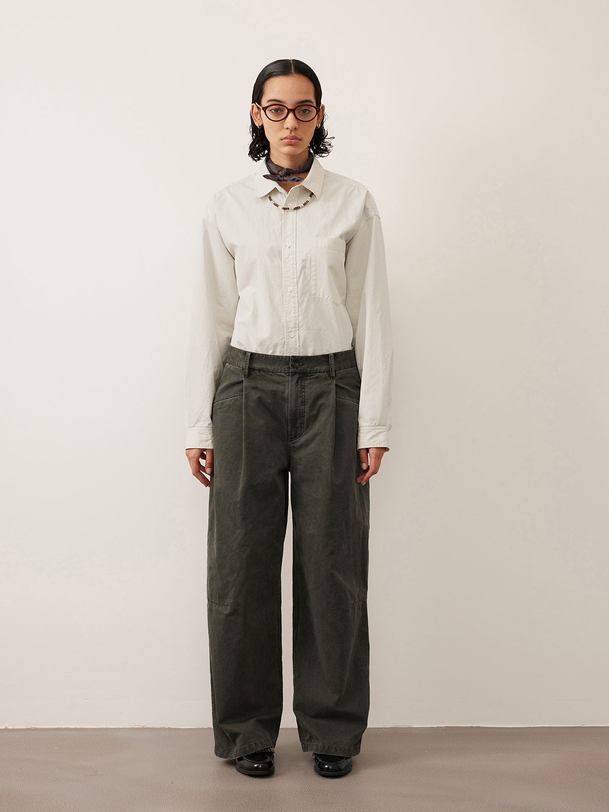 Single Pleated Loose Casual Pants