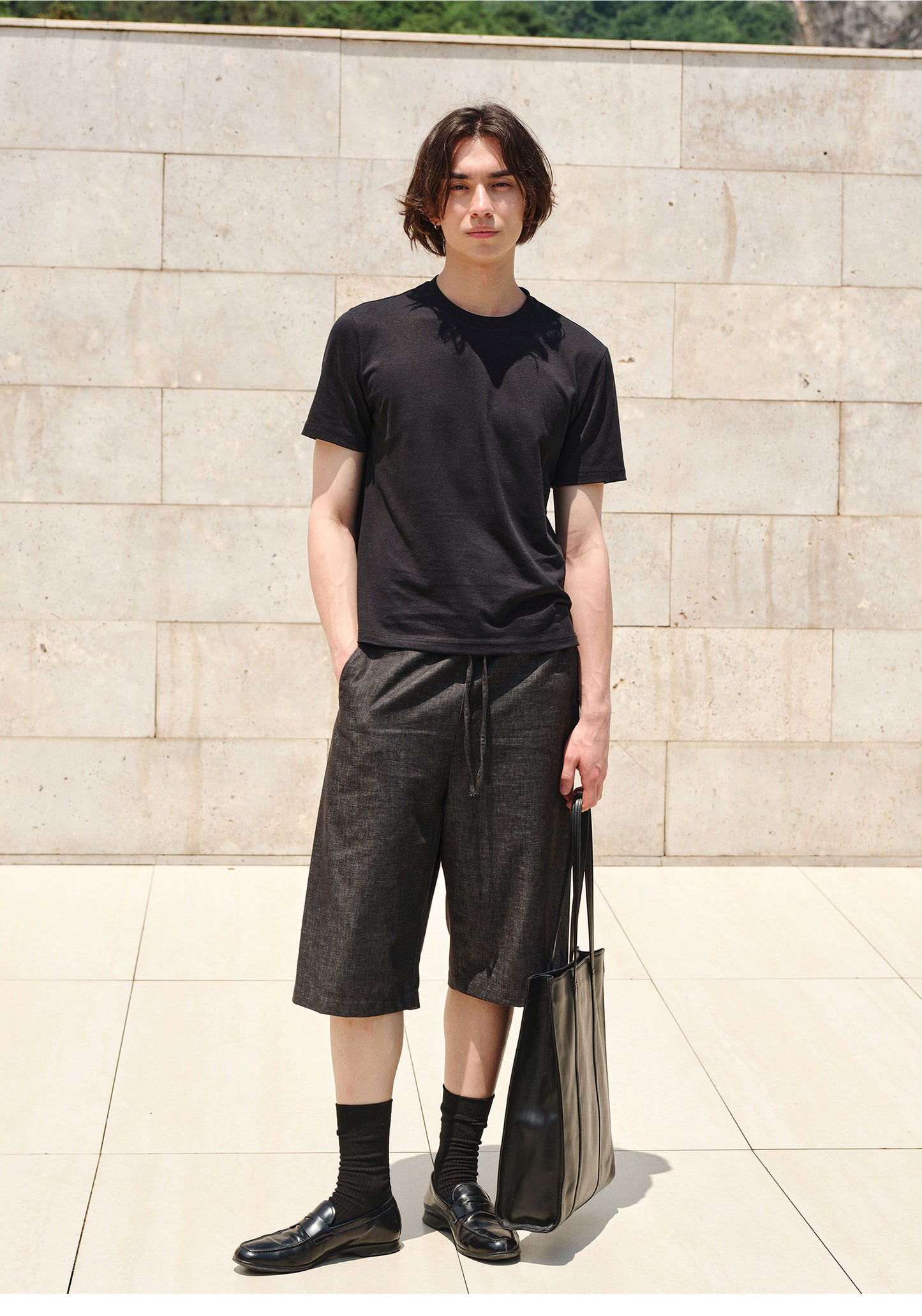 Basic Straight-Shoulder T-Shirt