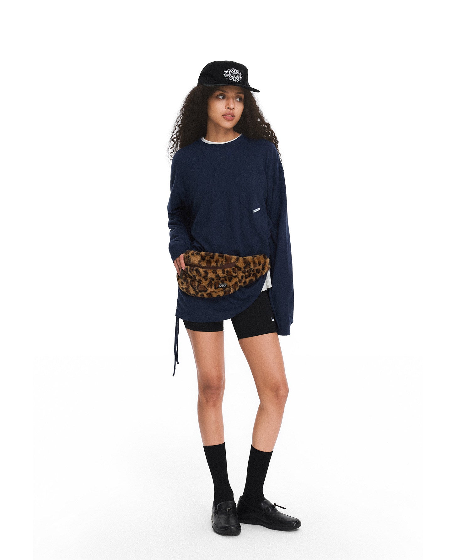 Loose-Fit Round-Neck Pullover T-Shirt