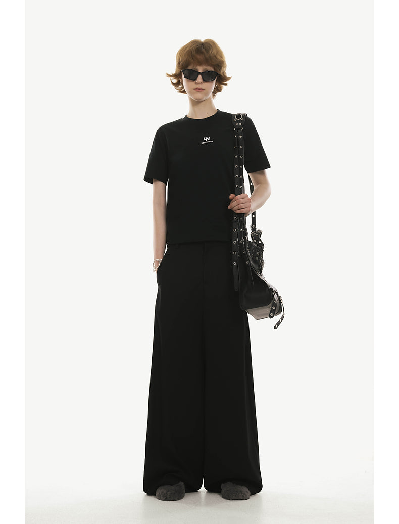 Low-end style silhouette drape pants