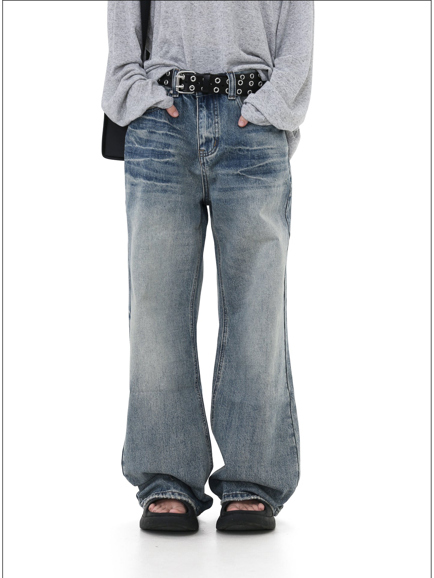 Retro Straight-Leg Jeans