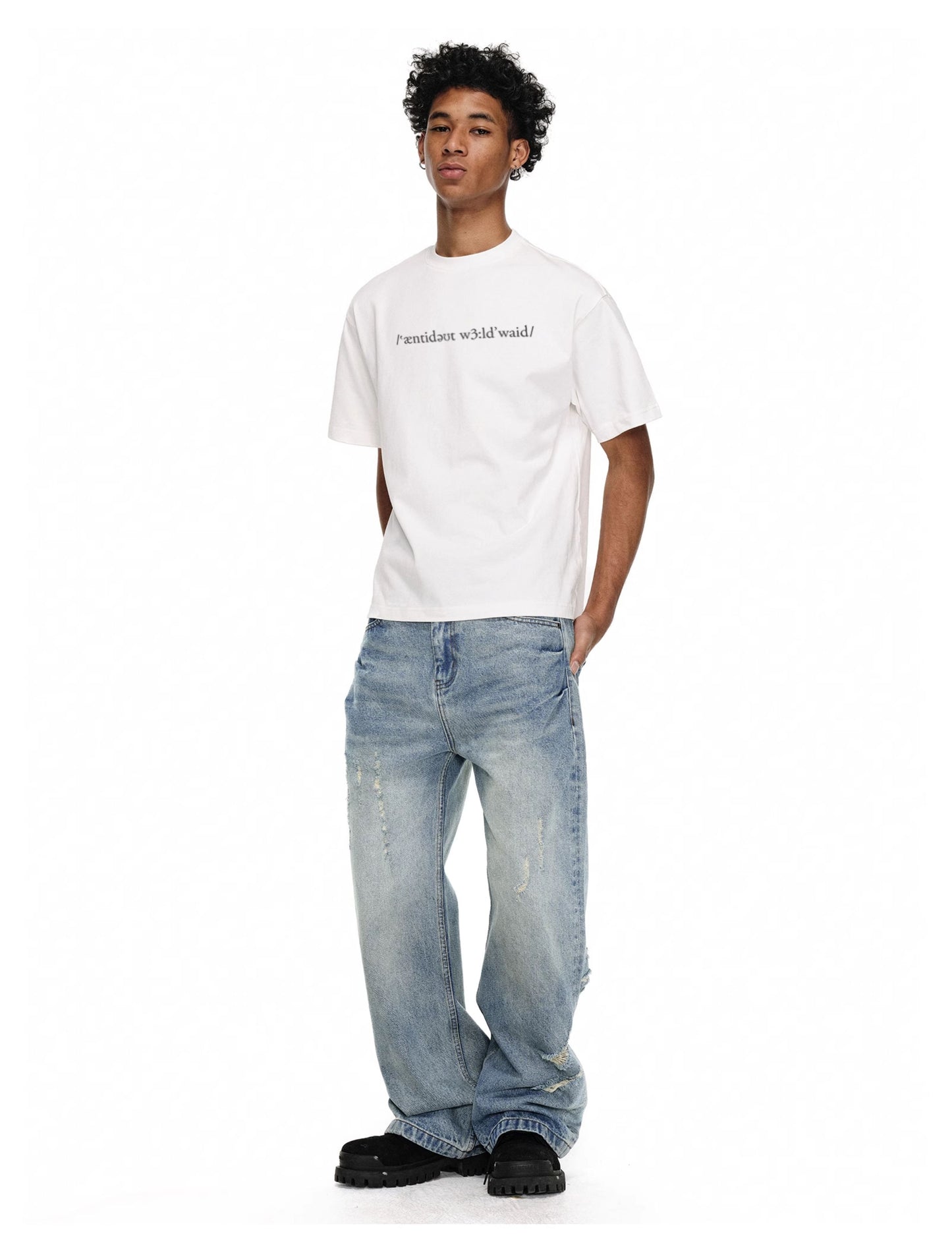 Scratch wash processing flare jeans