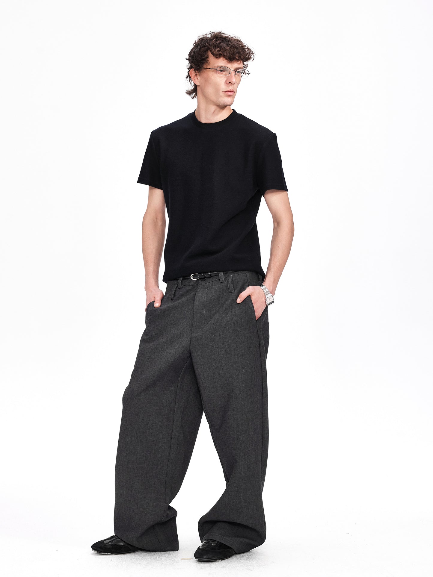 Tapered-Silhouette Casual Pants