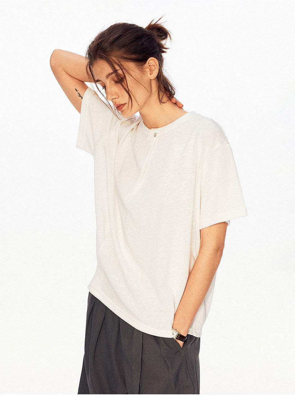 Single-Button Loose-Fit Casual T-Shirt