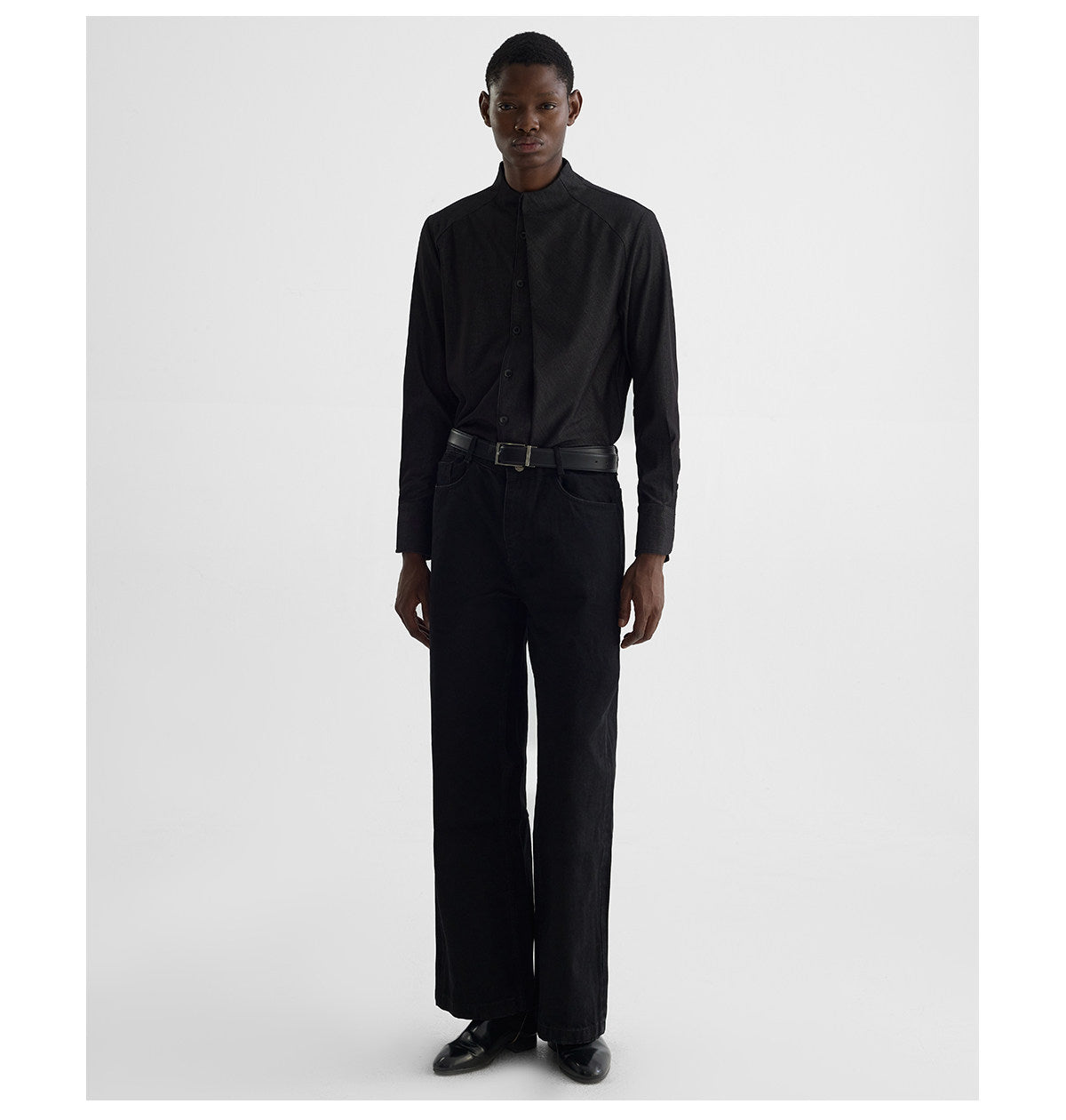 Collarless Half-High Shirt