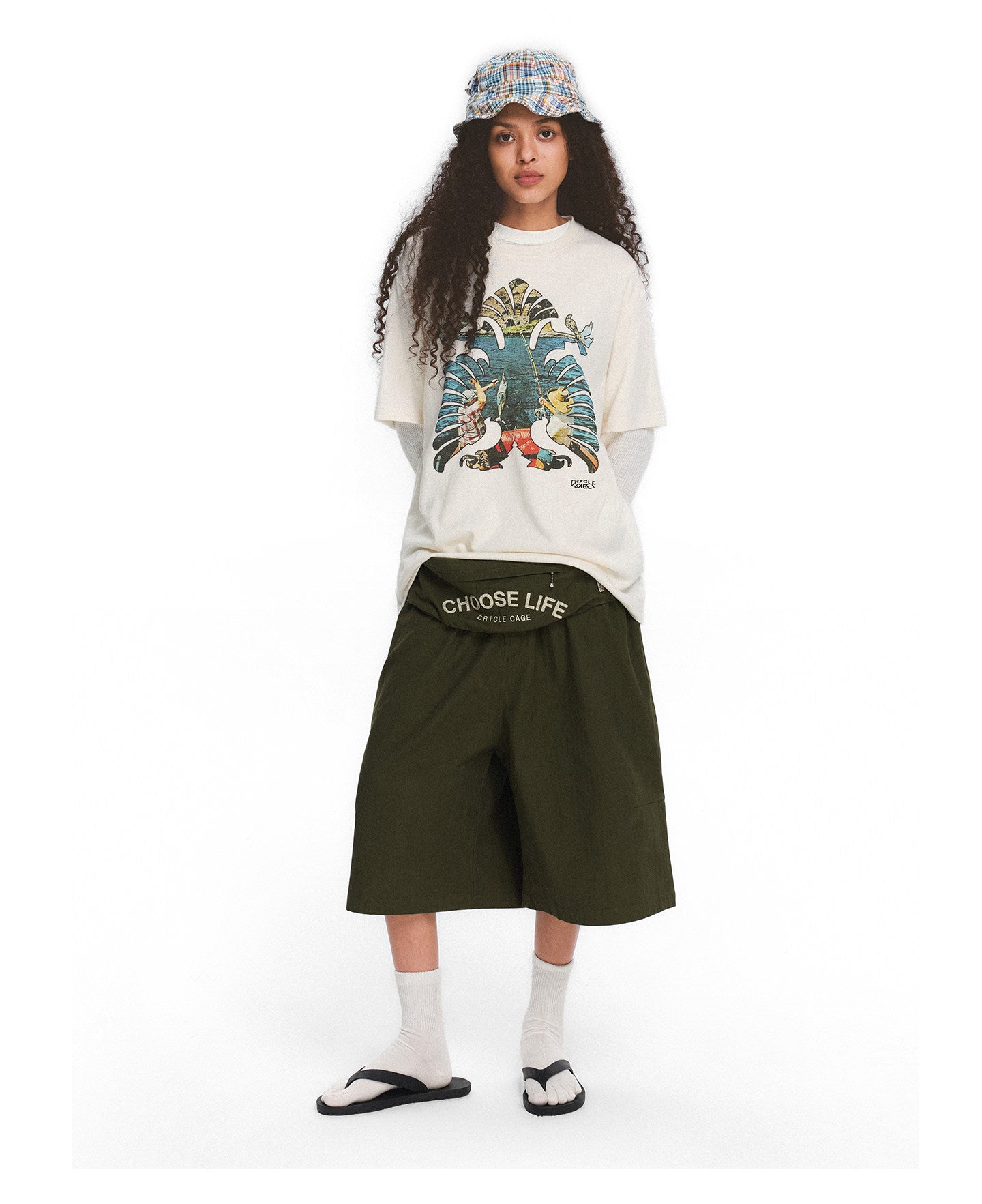 Wide-Leg Shorts with Detachable Waist Pouch
