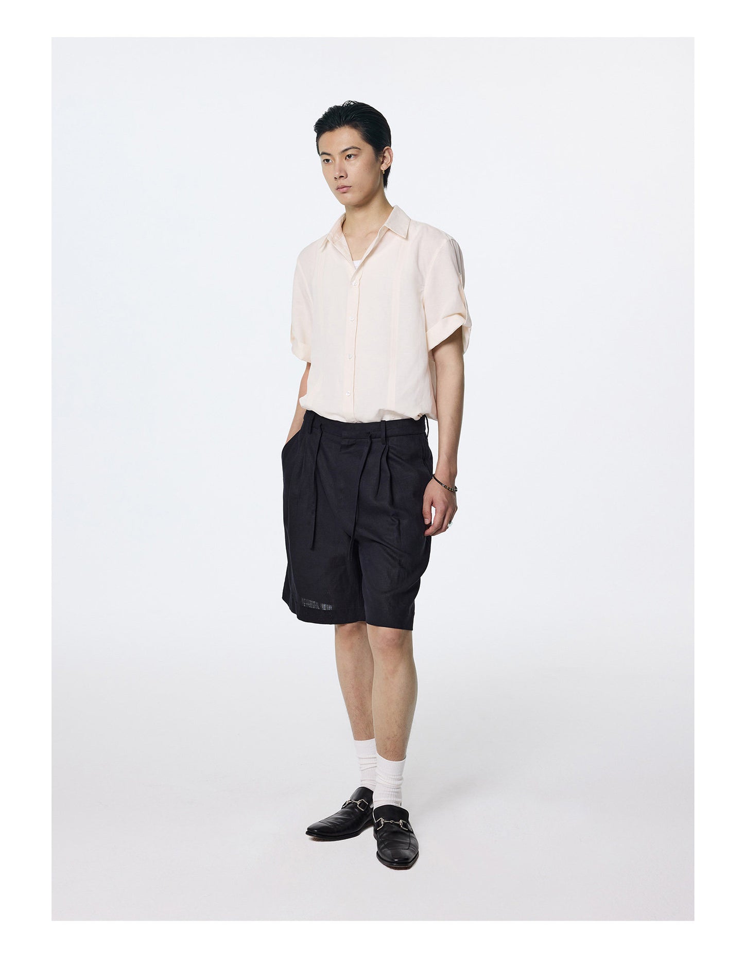 Loose-fitting rayon shirt