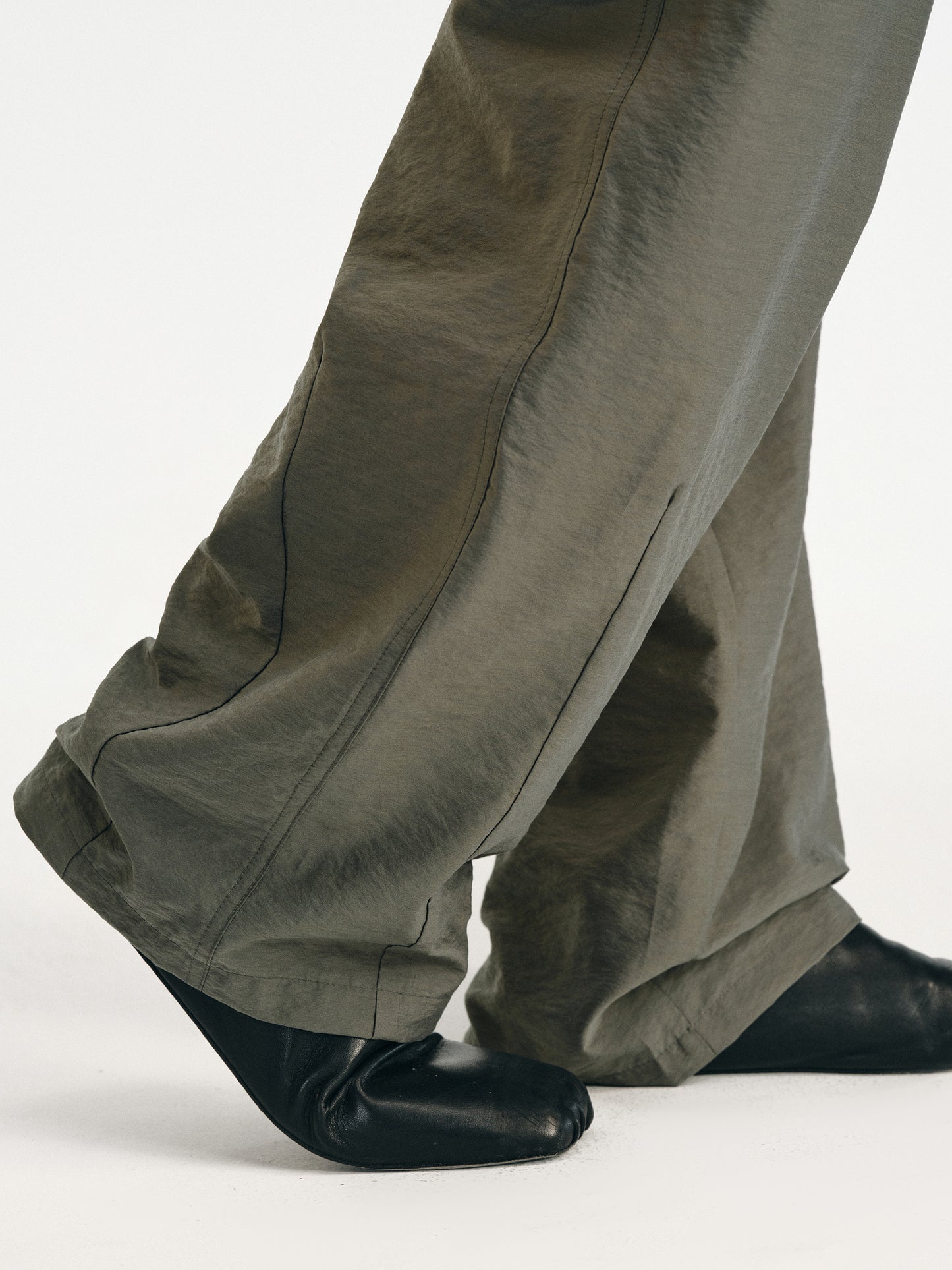 Dry Silk Casual Pants