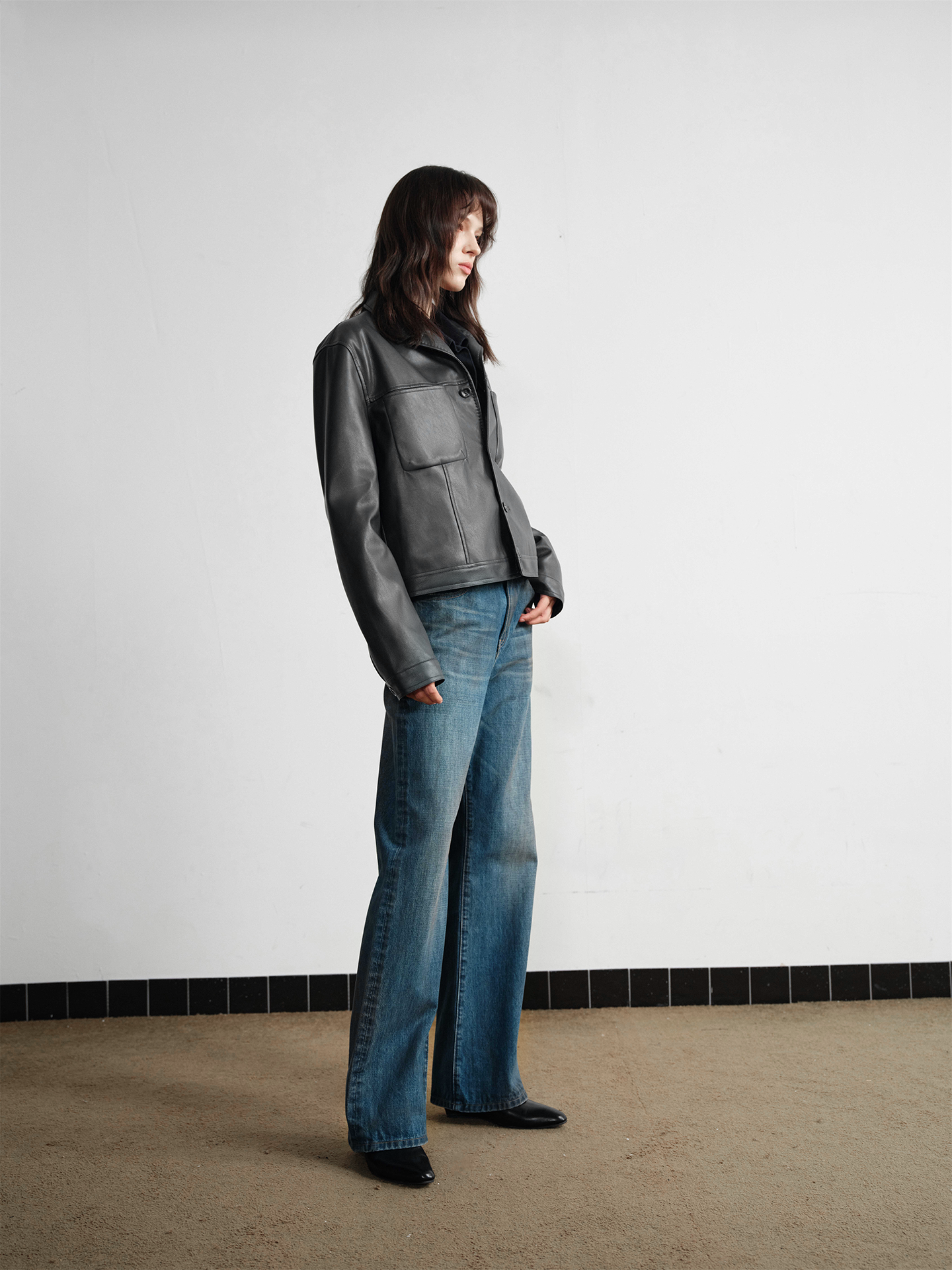 Flat Short Wide Jacket