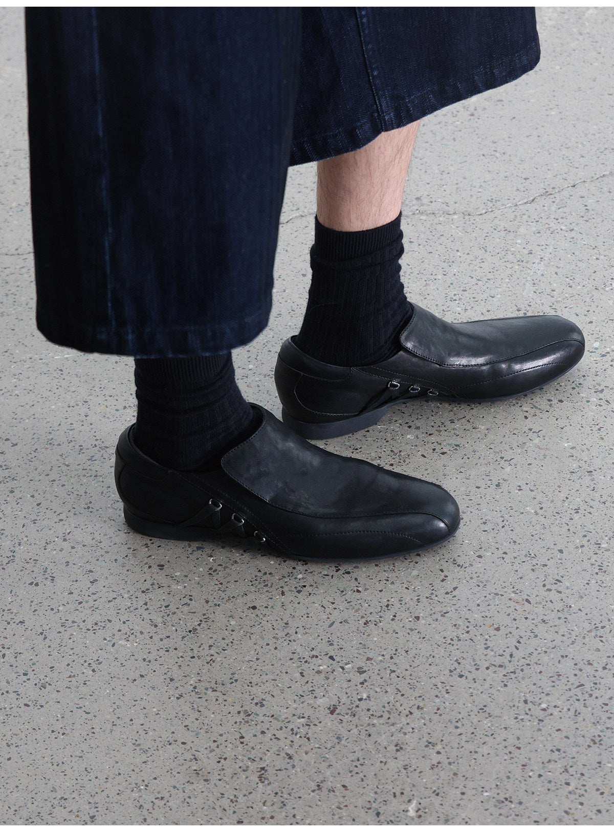 Monk-strap leather shoes