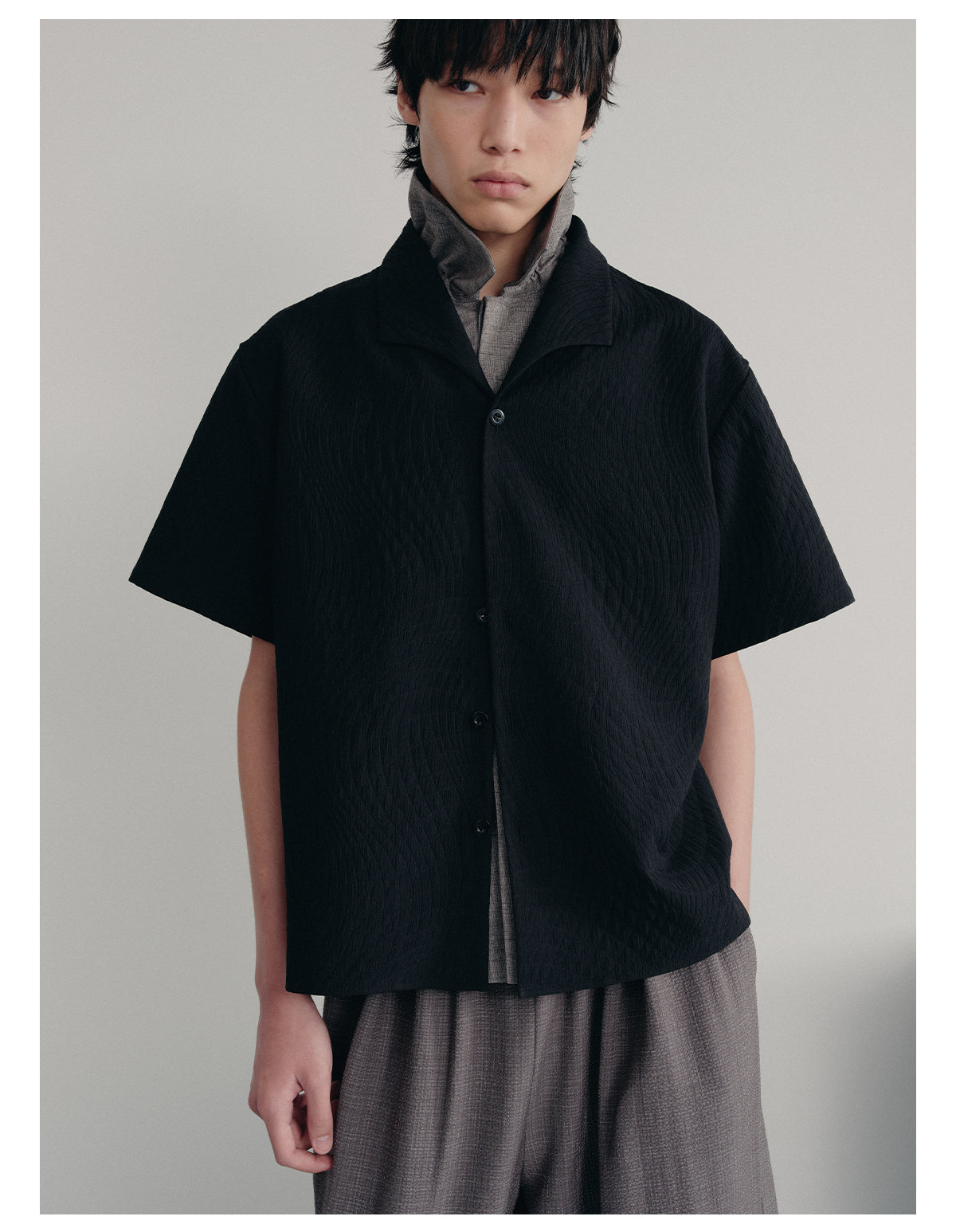 Pleated Textured Leaf Pattern Shirt