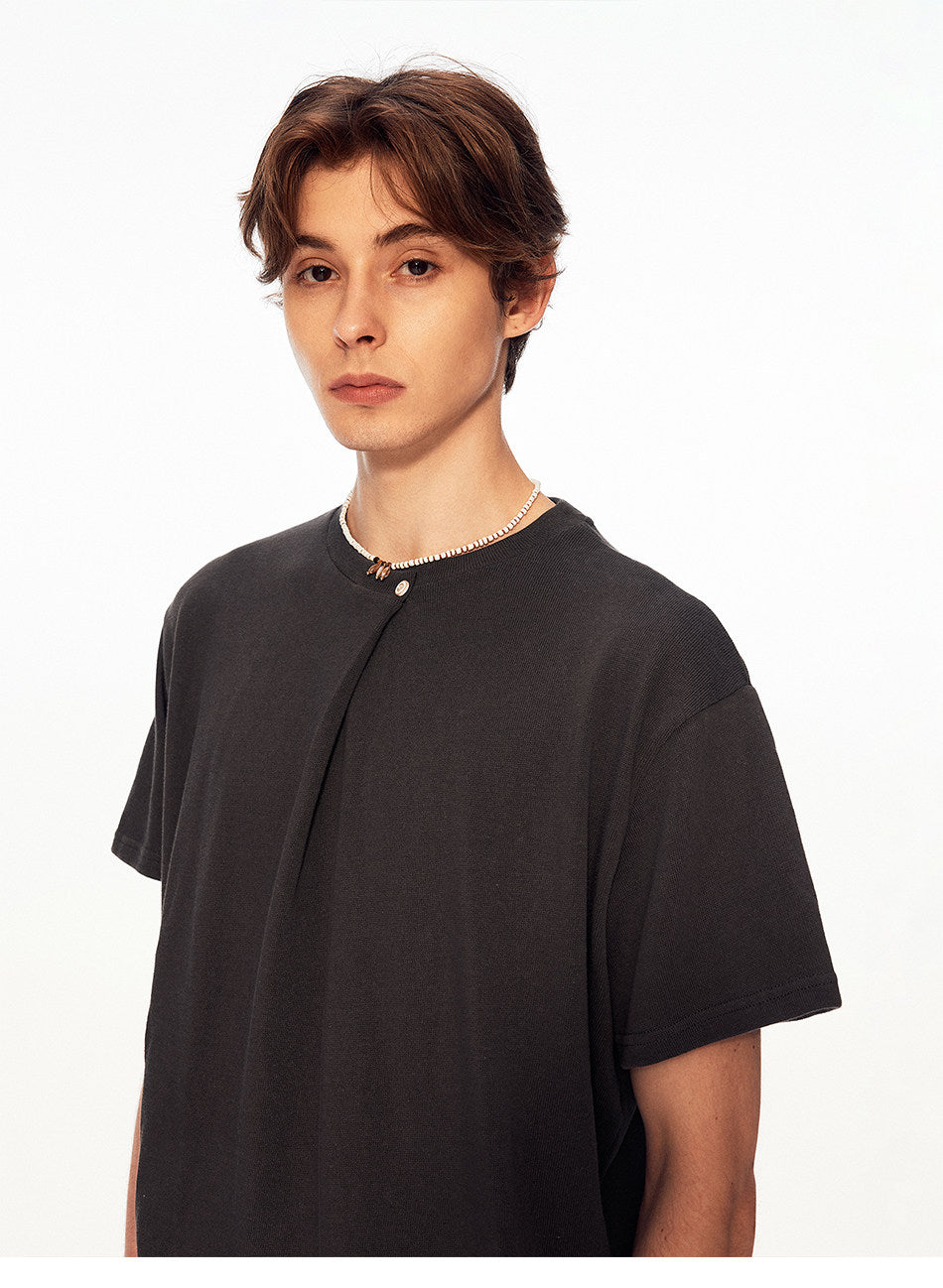 Single-Button Loose-Fit Casual T-Shirt