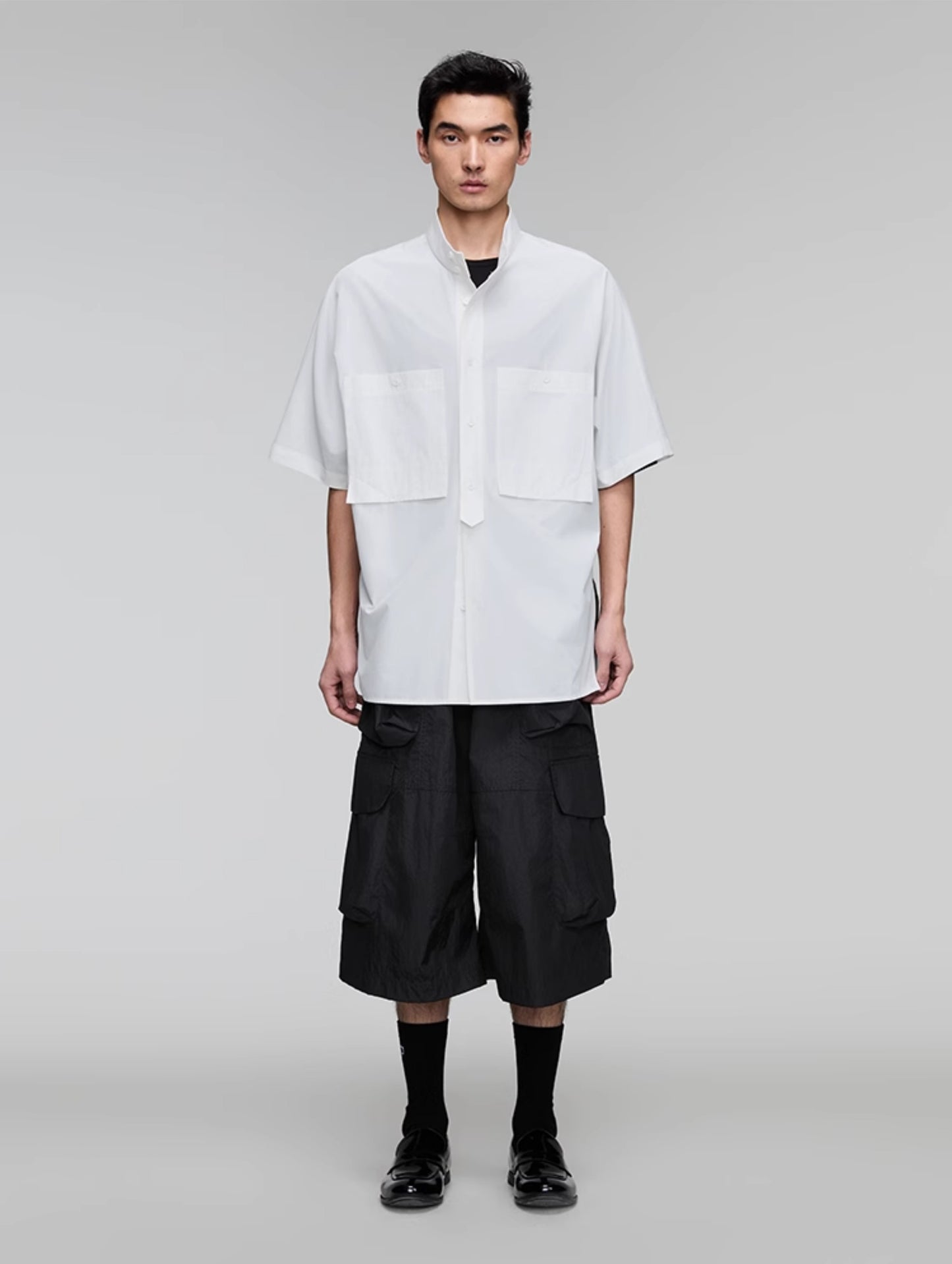 Stand collar double patch pocket shirt