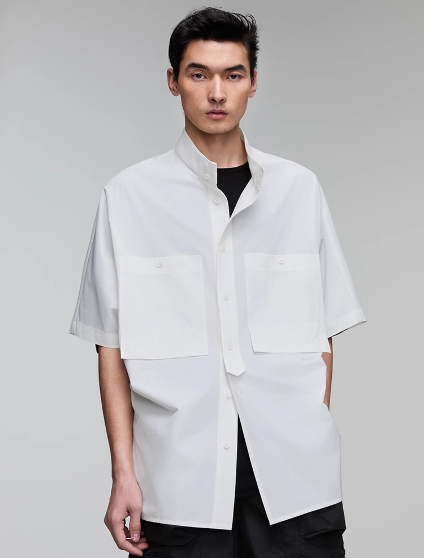 Stand collar double patch pocket shirt