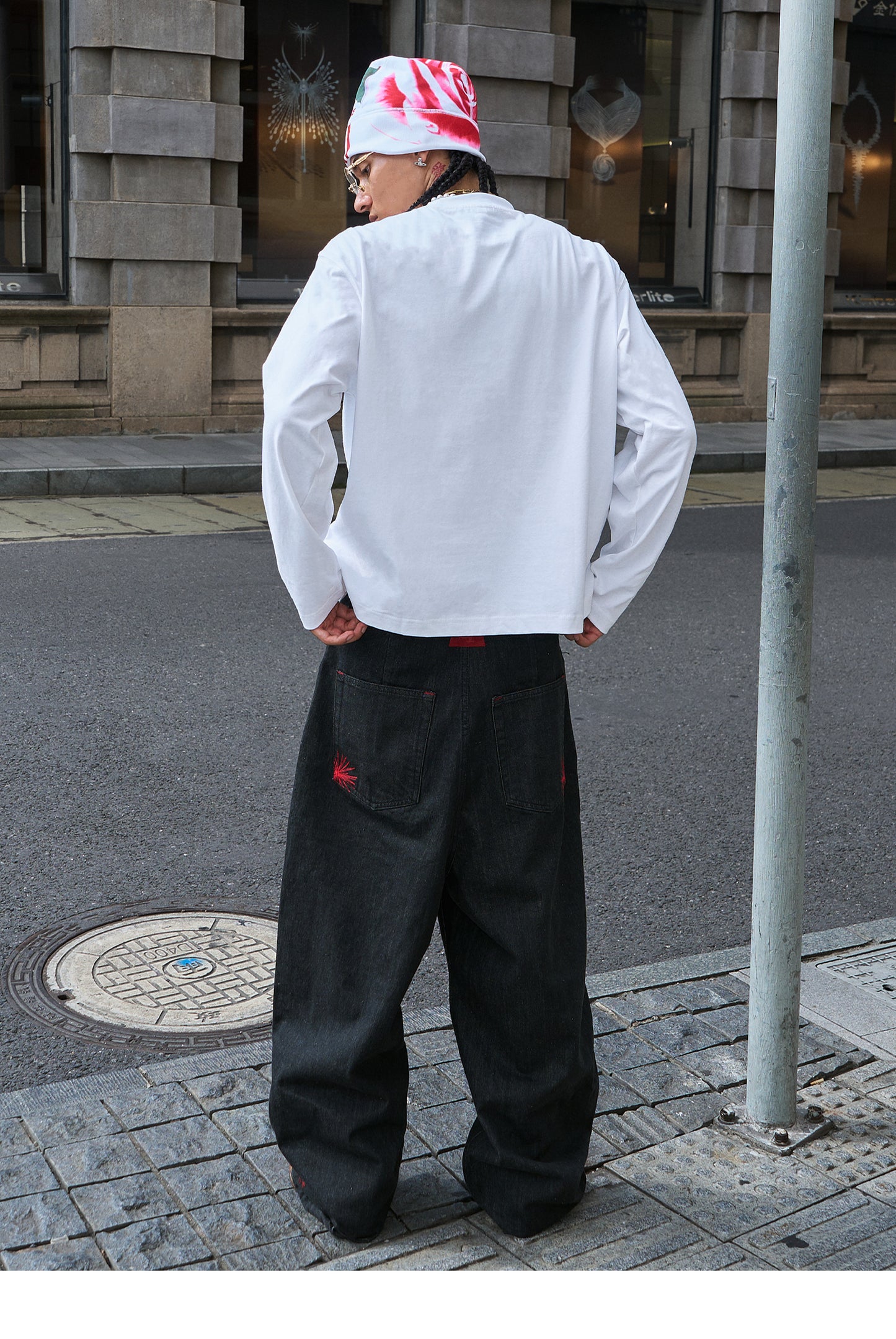 Hand-stitched detail printed T-shirt