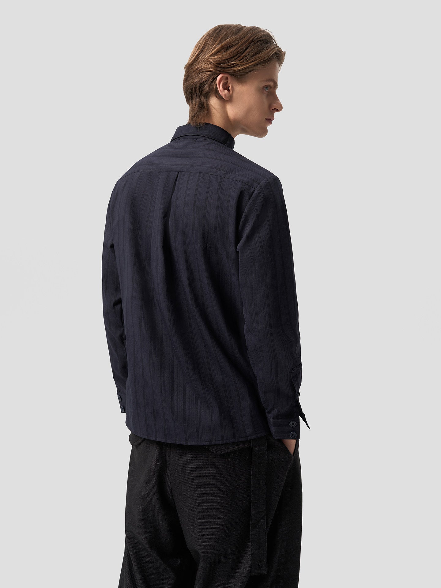 One-Piece Curved-Collar Striped Shirt
