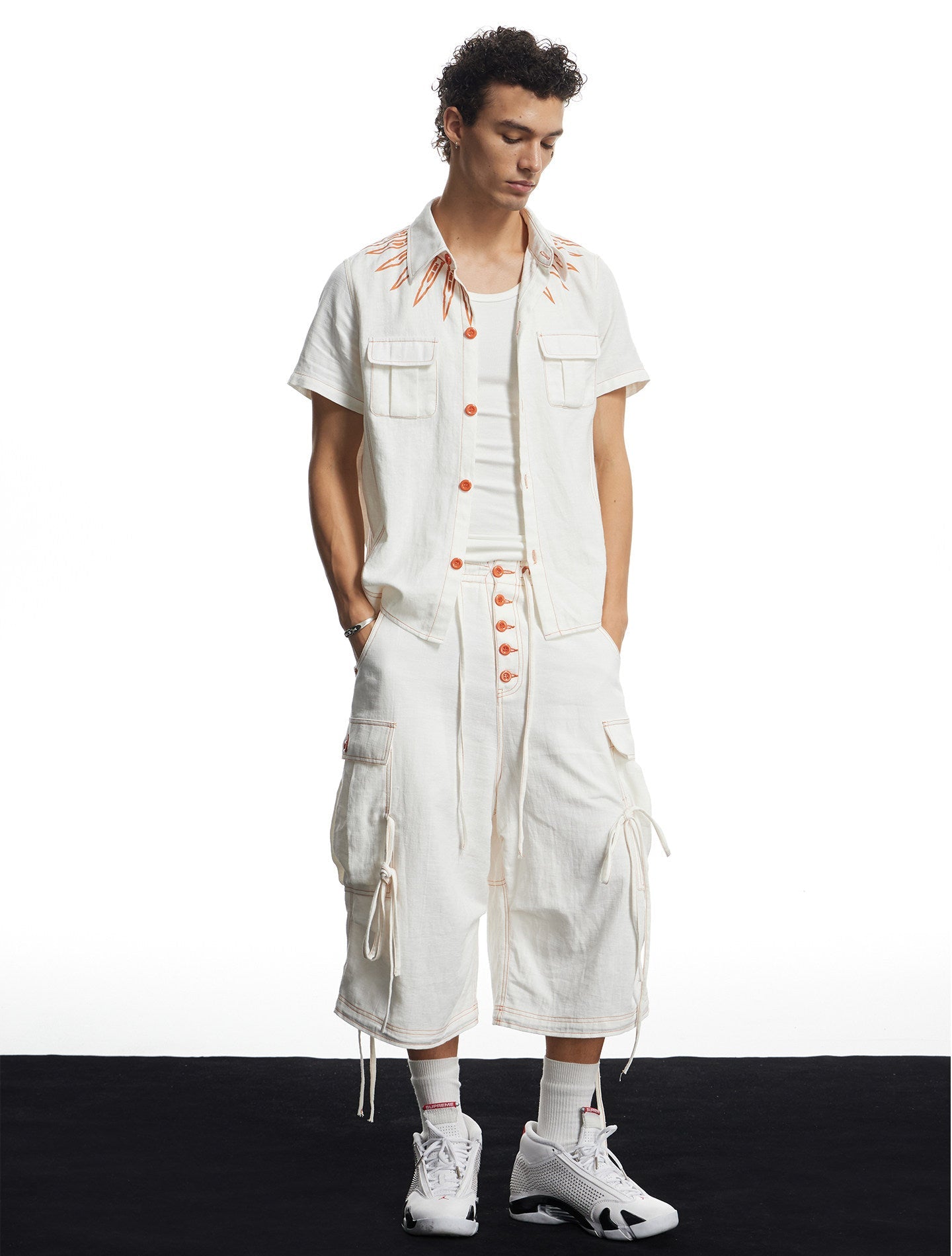 Contrast-Color Breathable Shirt