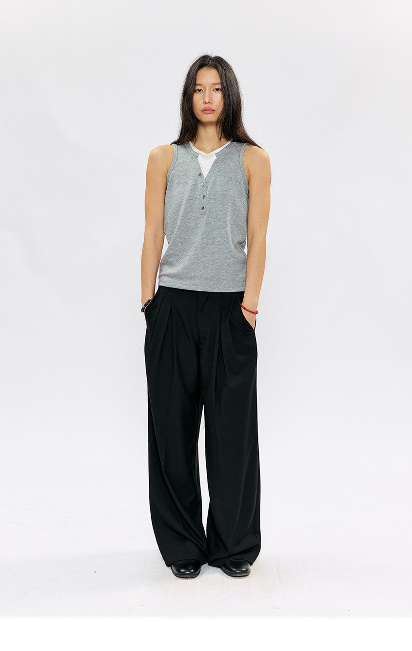 Fake Two-Piece Basic Sleeveless Top