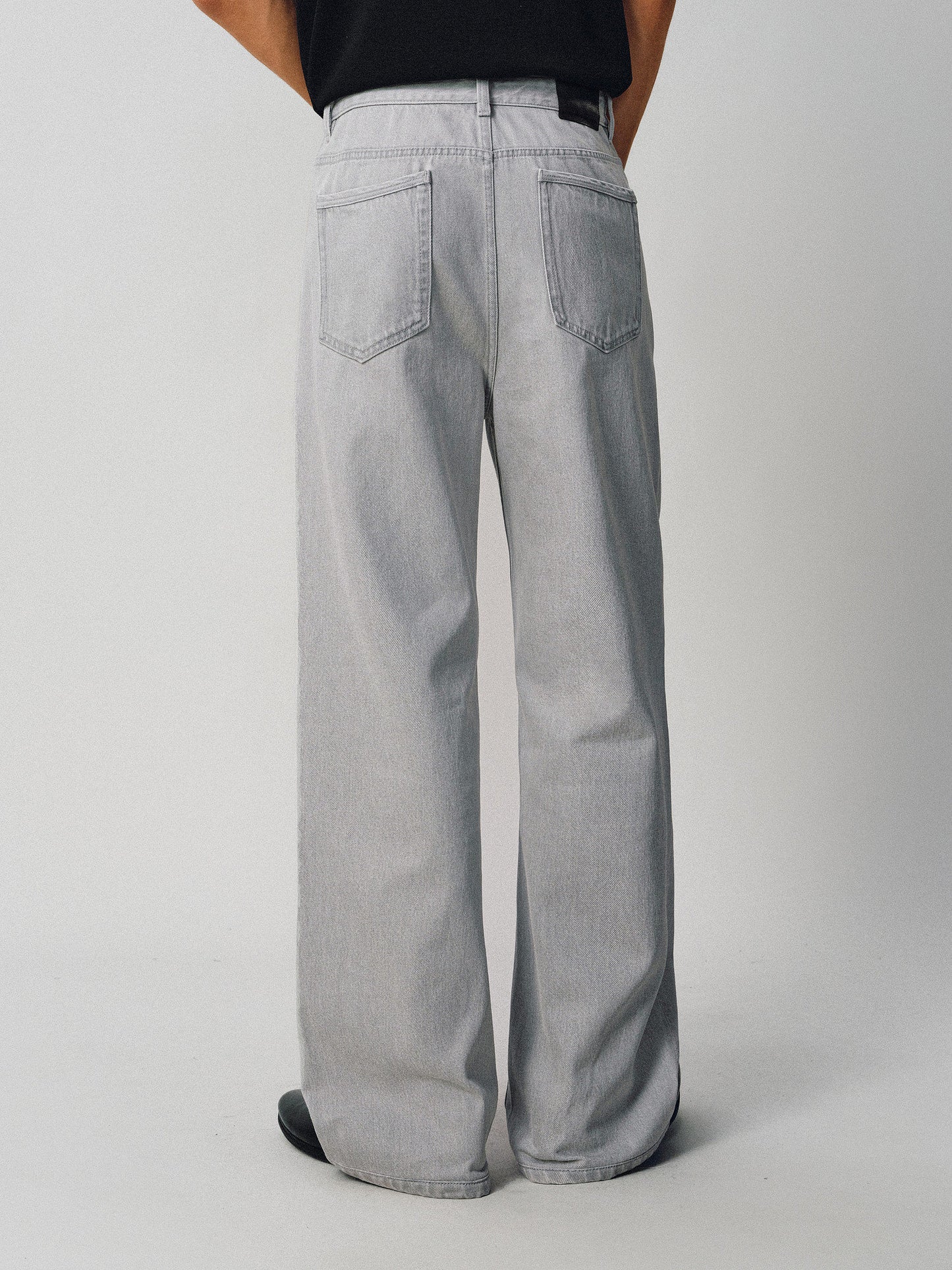 Straight Micro-Flared Washed Jeans