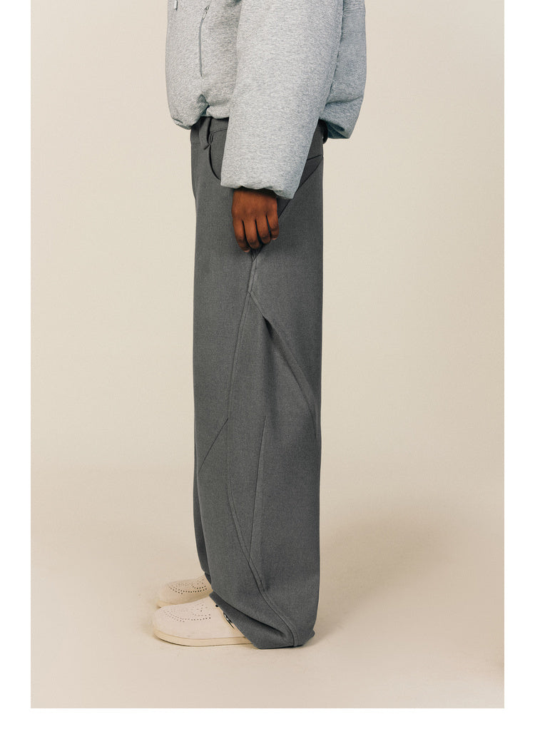 Loose-fitting wool pants