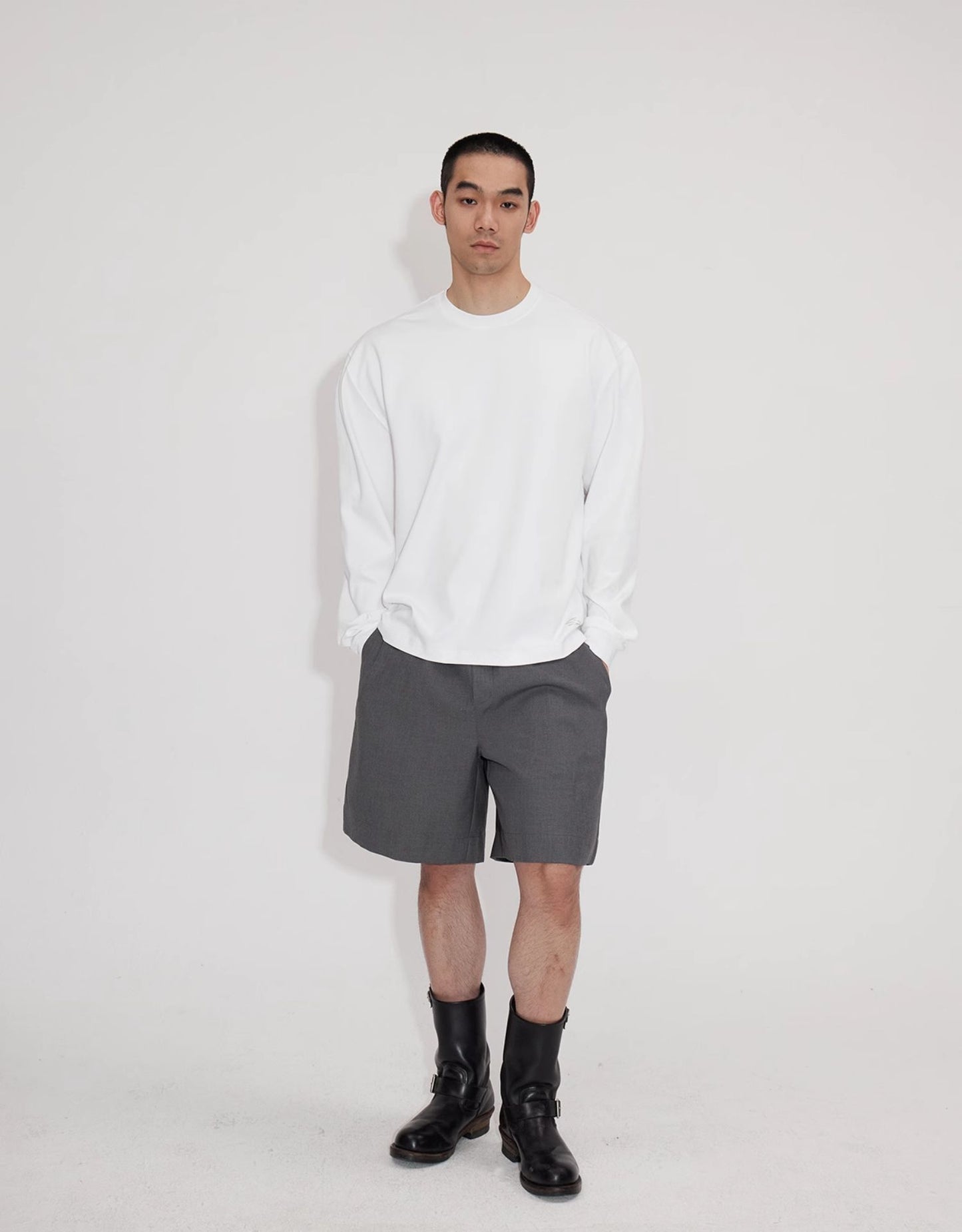 Natural wide shoulder T-shirt