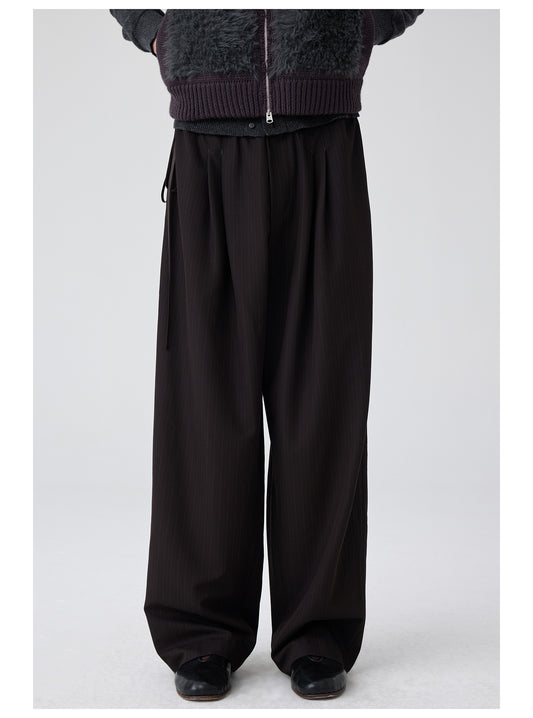 Logo Waistband Pleated Pants