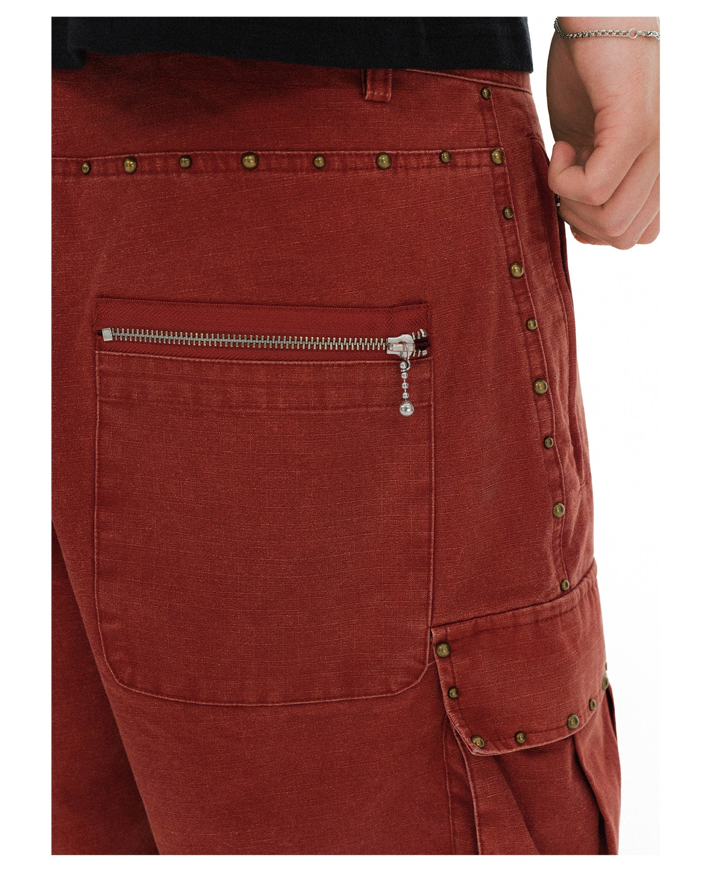 Multi-Pocket Loose Shorts
