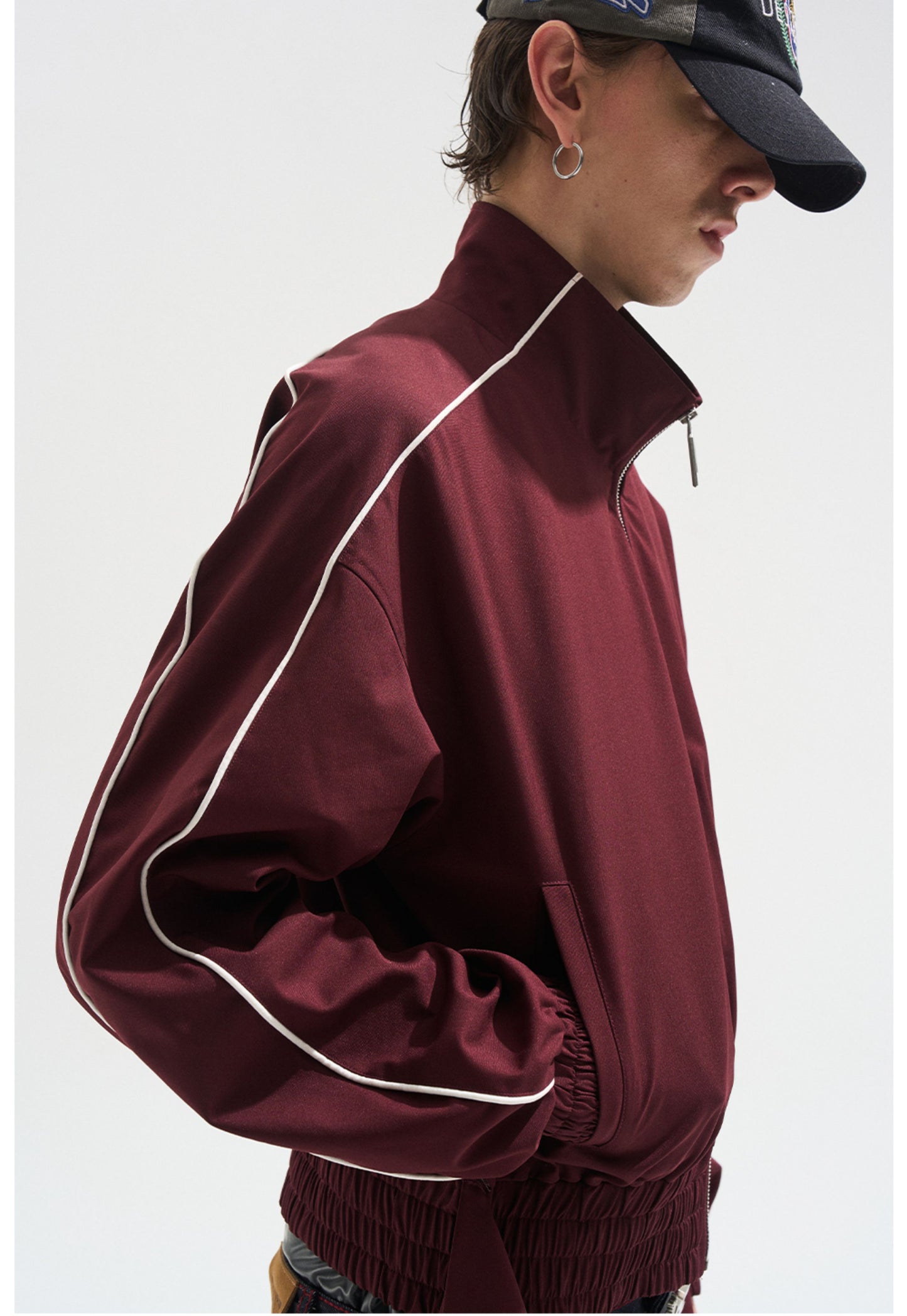 Detachable Sleeve Sports Jacket