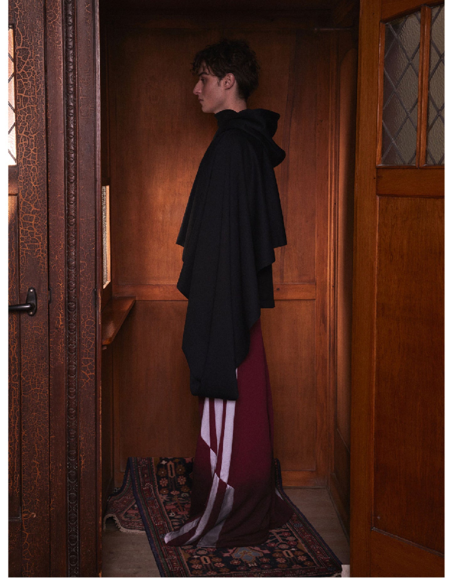 Original Globe Hooded Scarf