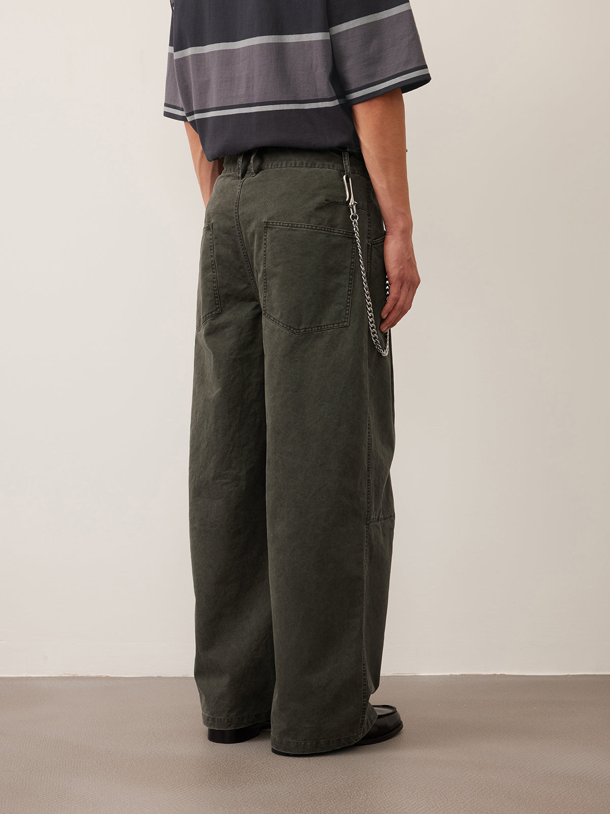 Single Pleated Loose Casual Pants