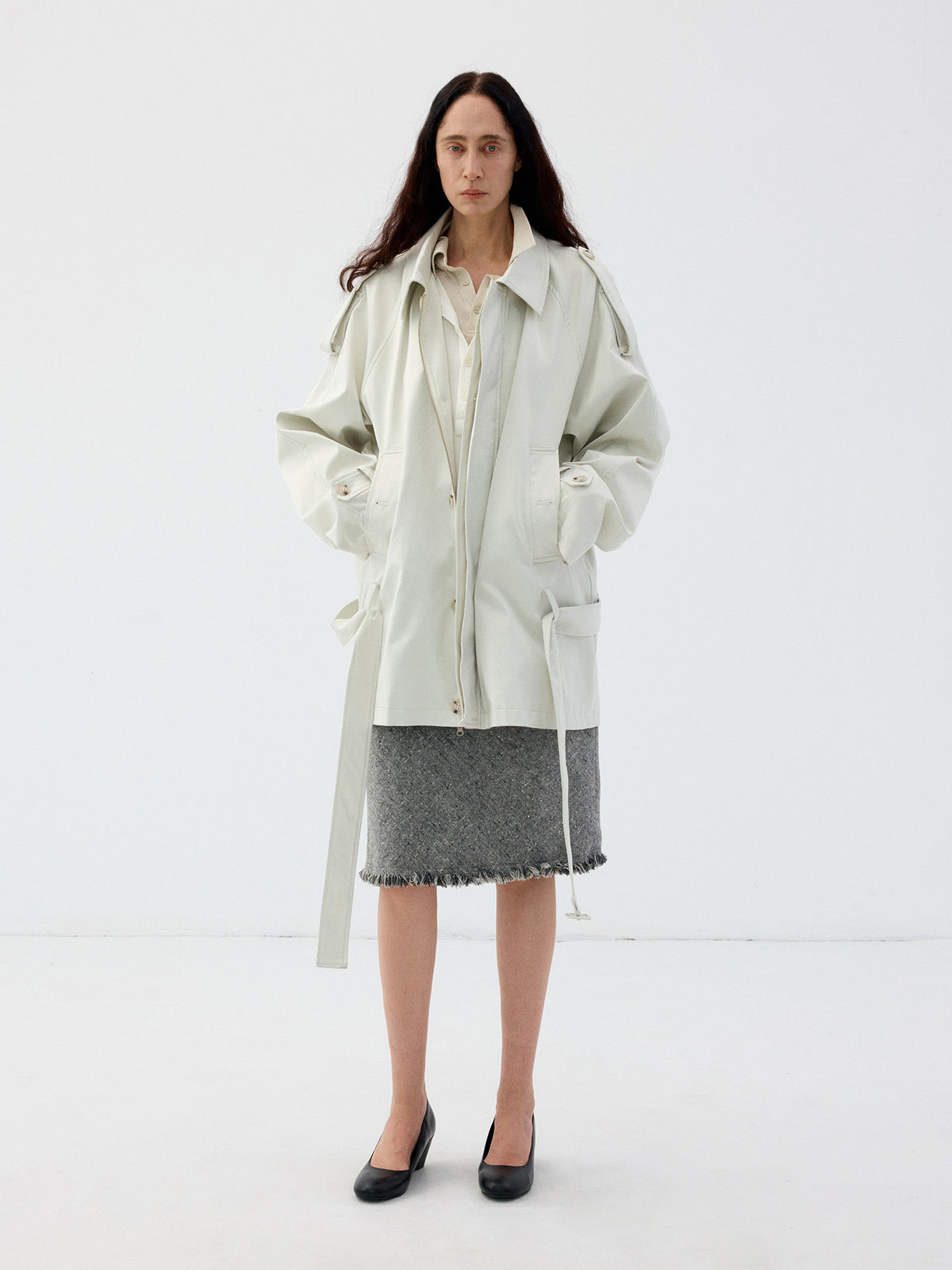 Mid-Length Jacket with a Wrinkle-Resistant Zipper