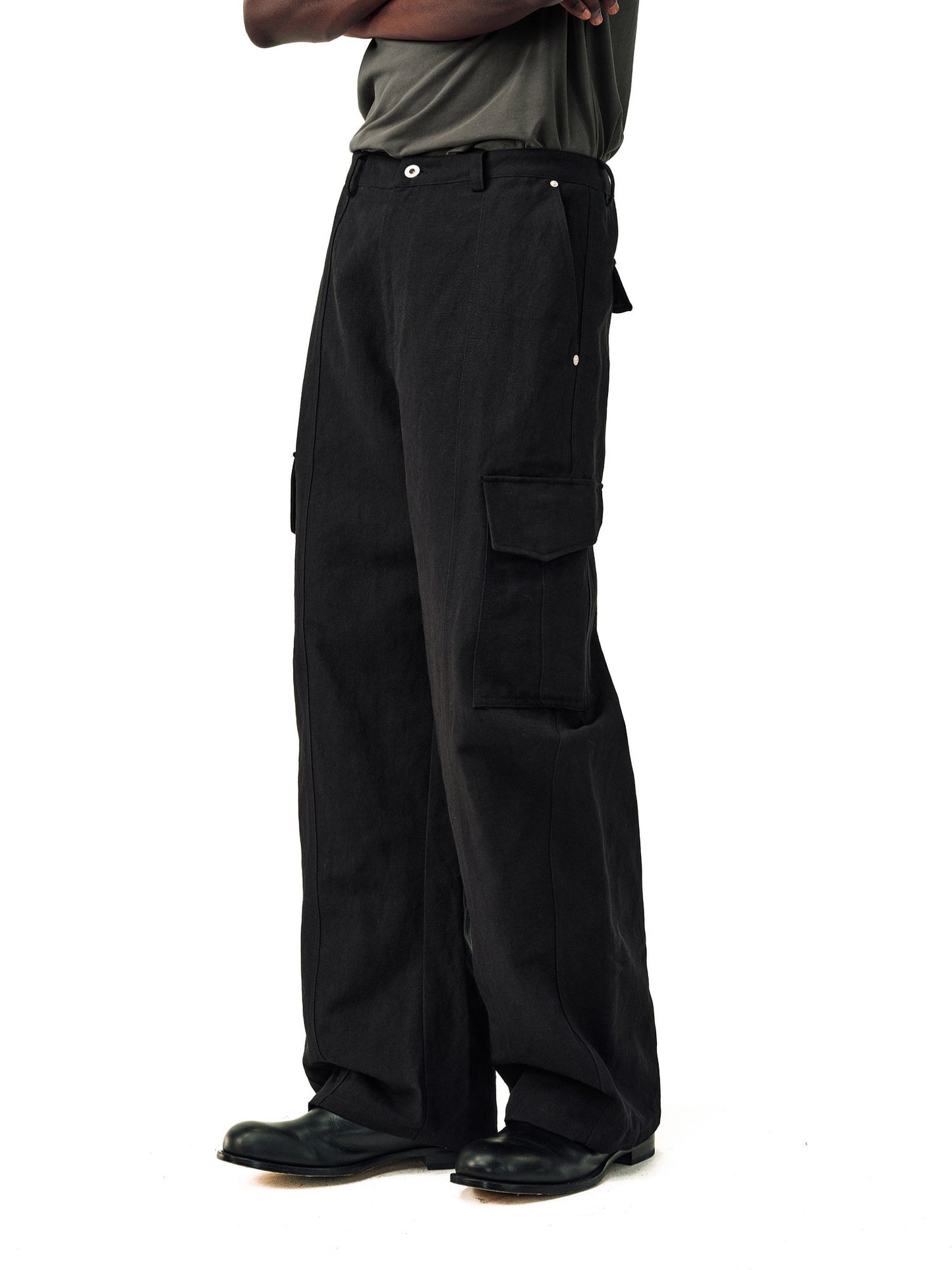 Curved-Leg Cargo Pants