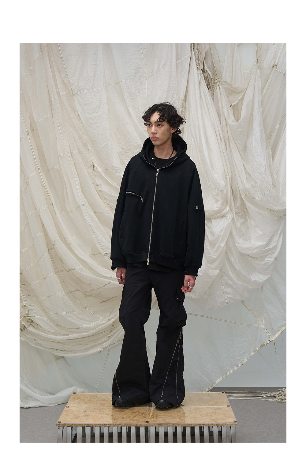 Detachable Zipper Sweatshirt