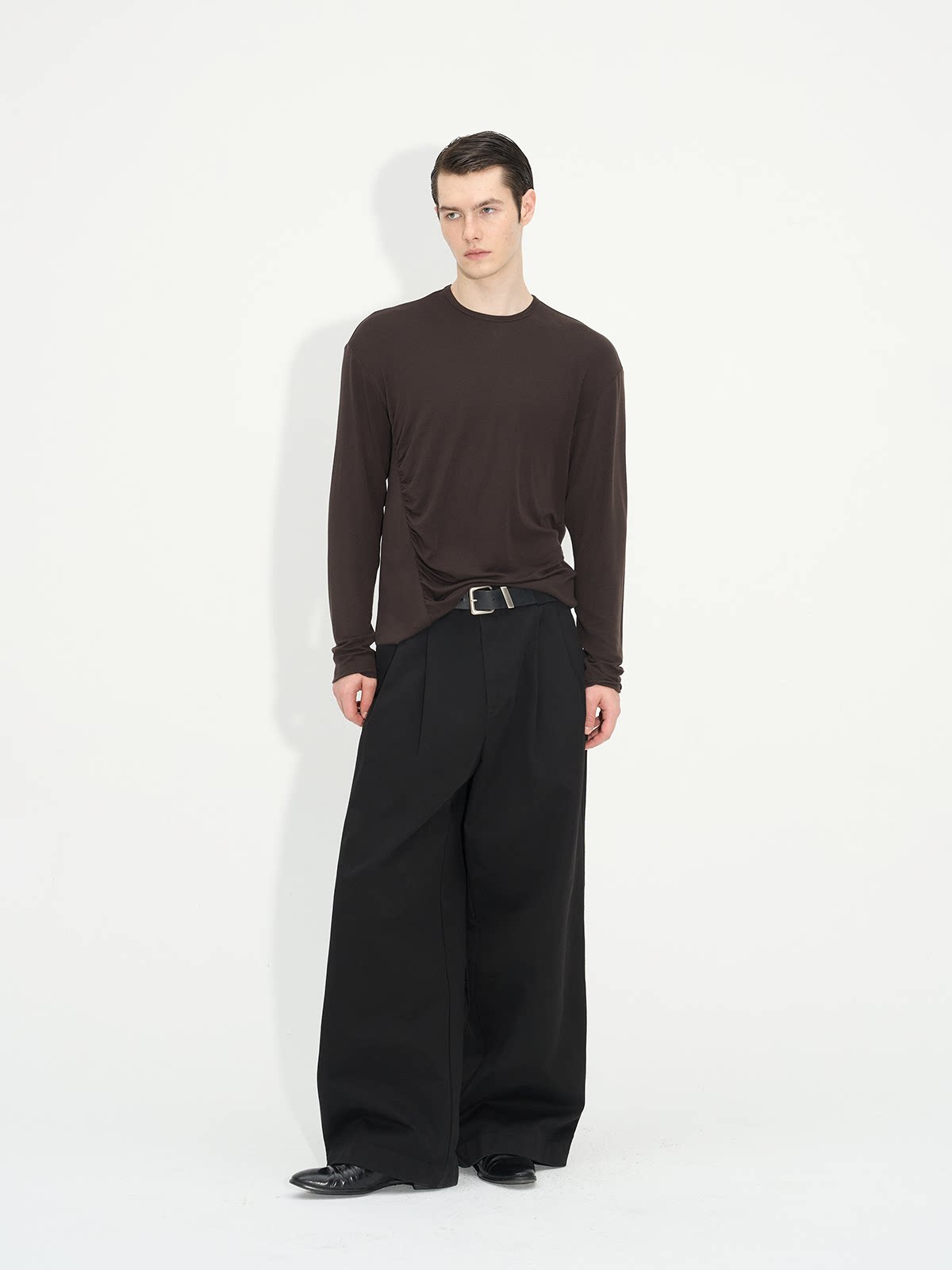 Wrinkle-processed T-shirt