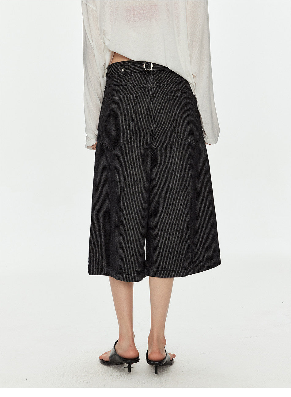 Paris Button Design Shorts
