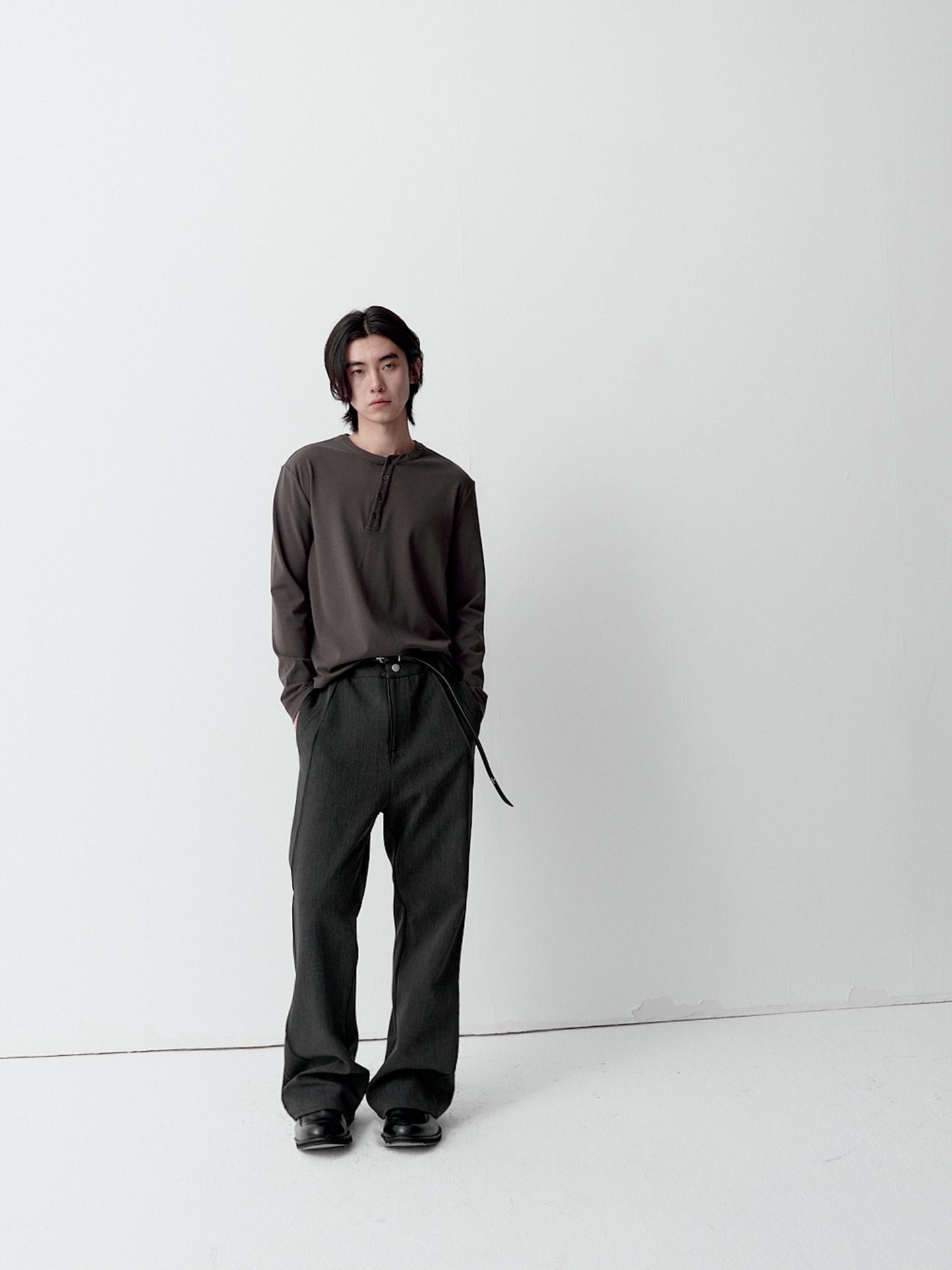 Distressed Henry-Neck T-Shirt