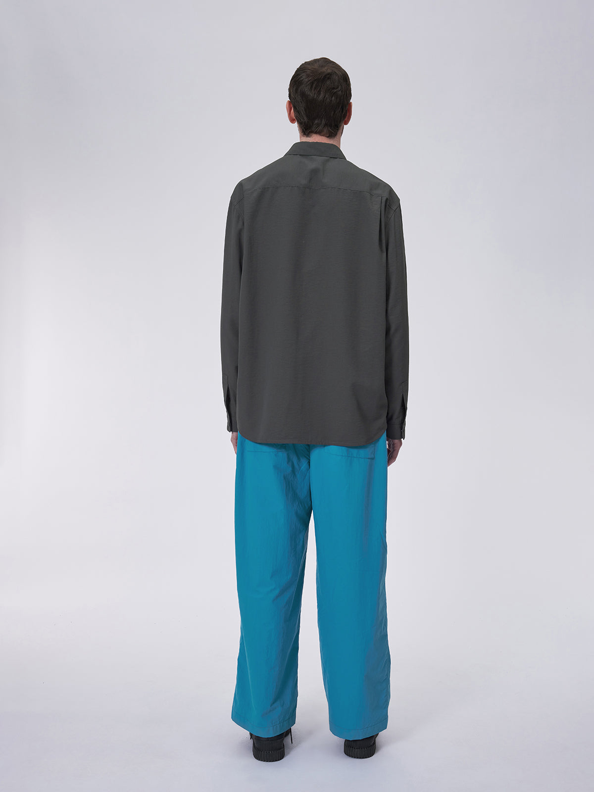 UV-cut wrinkle-resistant shirt