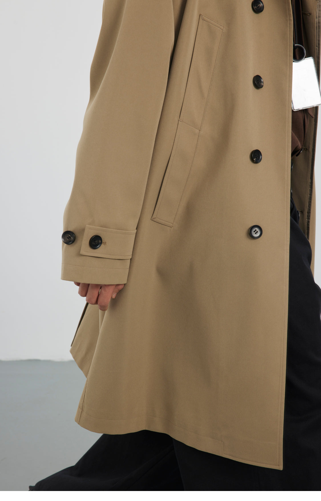 High-end mid-length coat